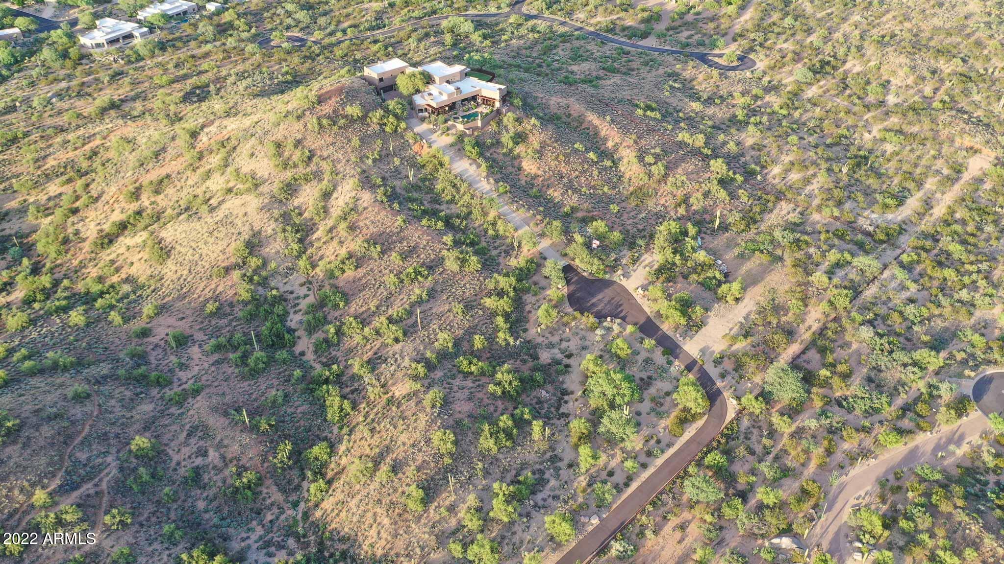 GOLDIE BROWN PINNACLE PEAK RANCH - Residential
