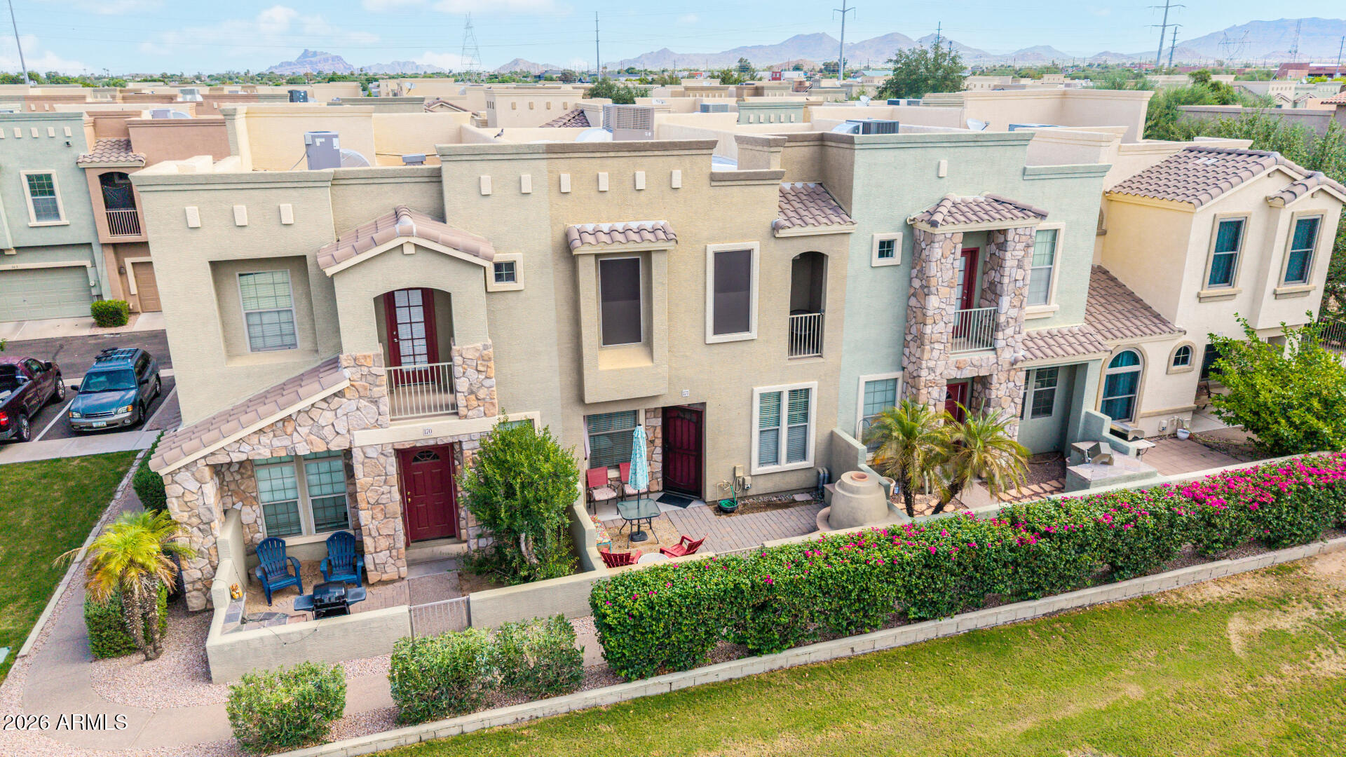 Strada Town Homes - Residential
