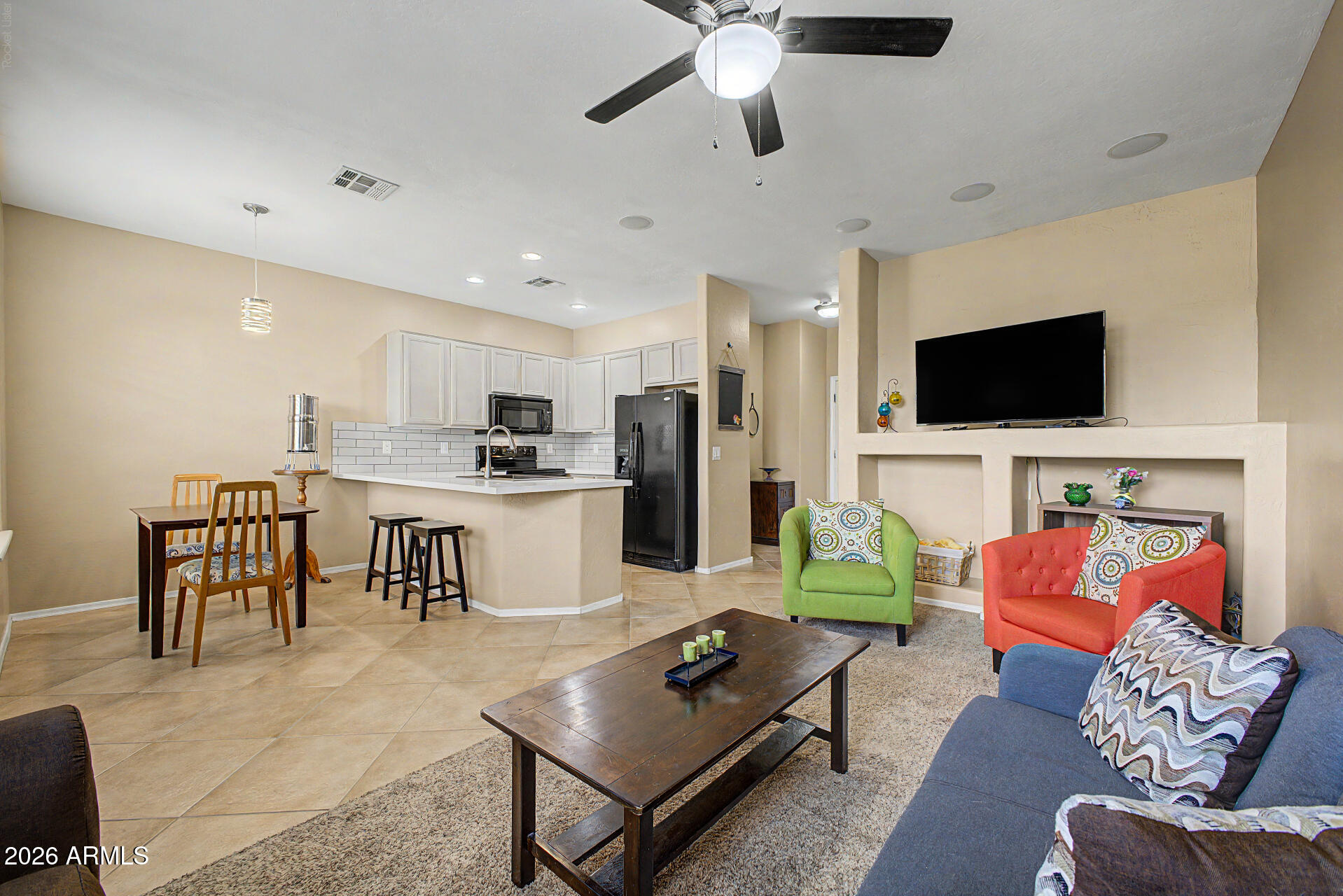 Strada Town Homes - Residential