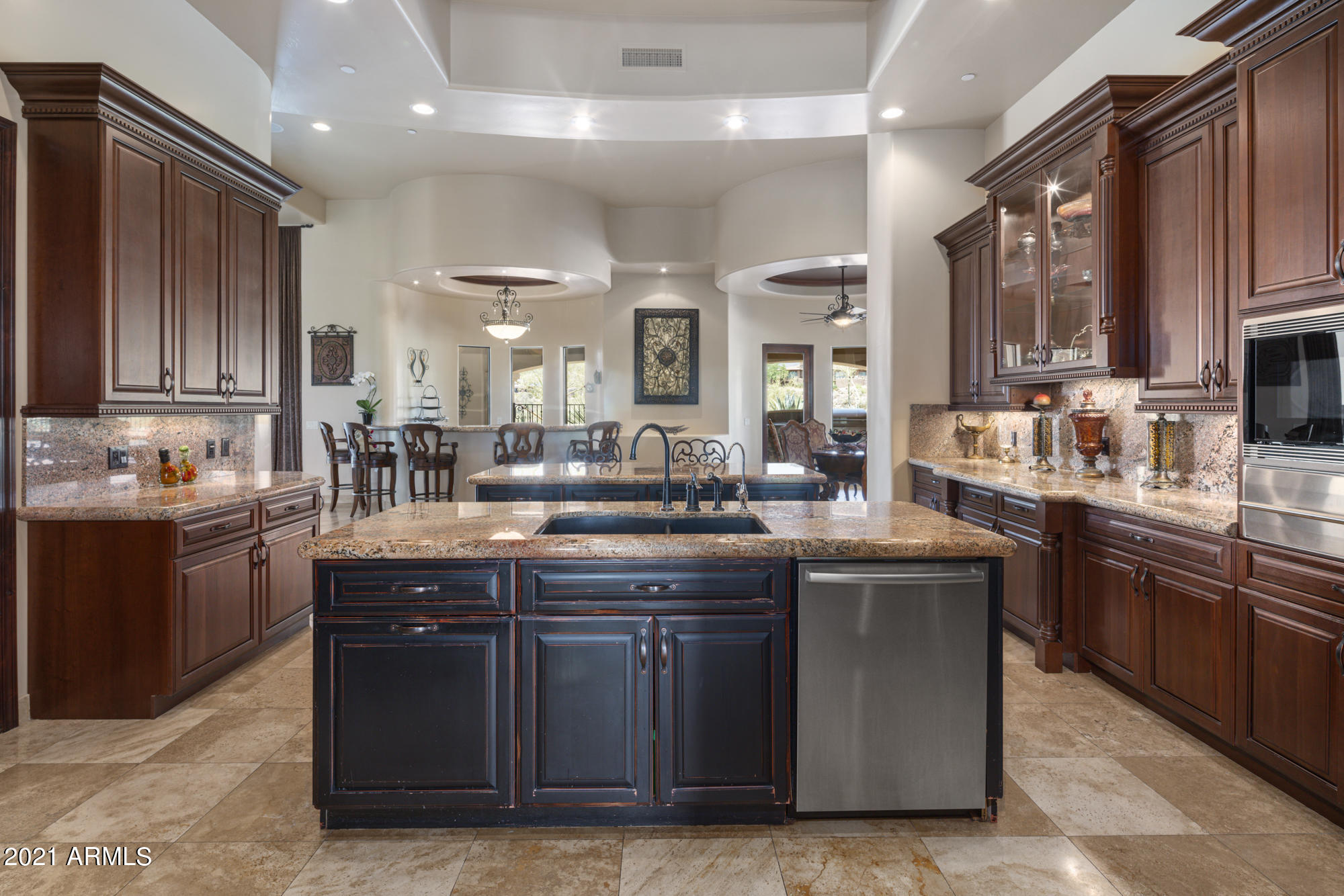 DESERT MOUNTAIN - Residential