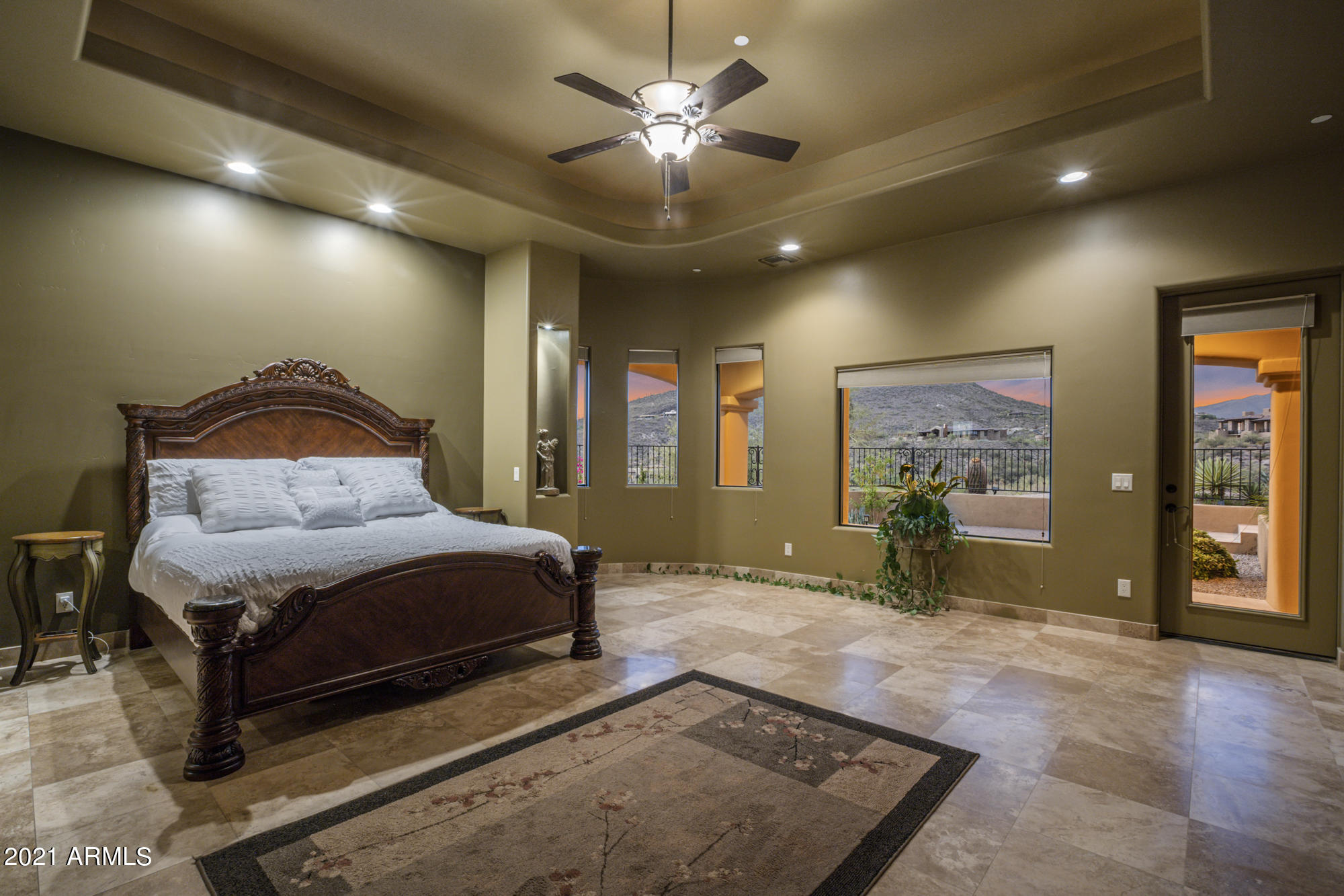 DESERT MOUNTAIN - Residential