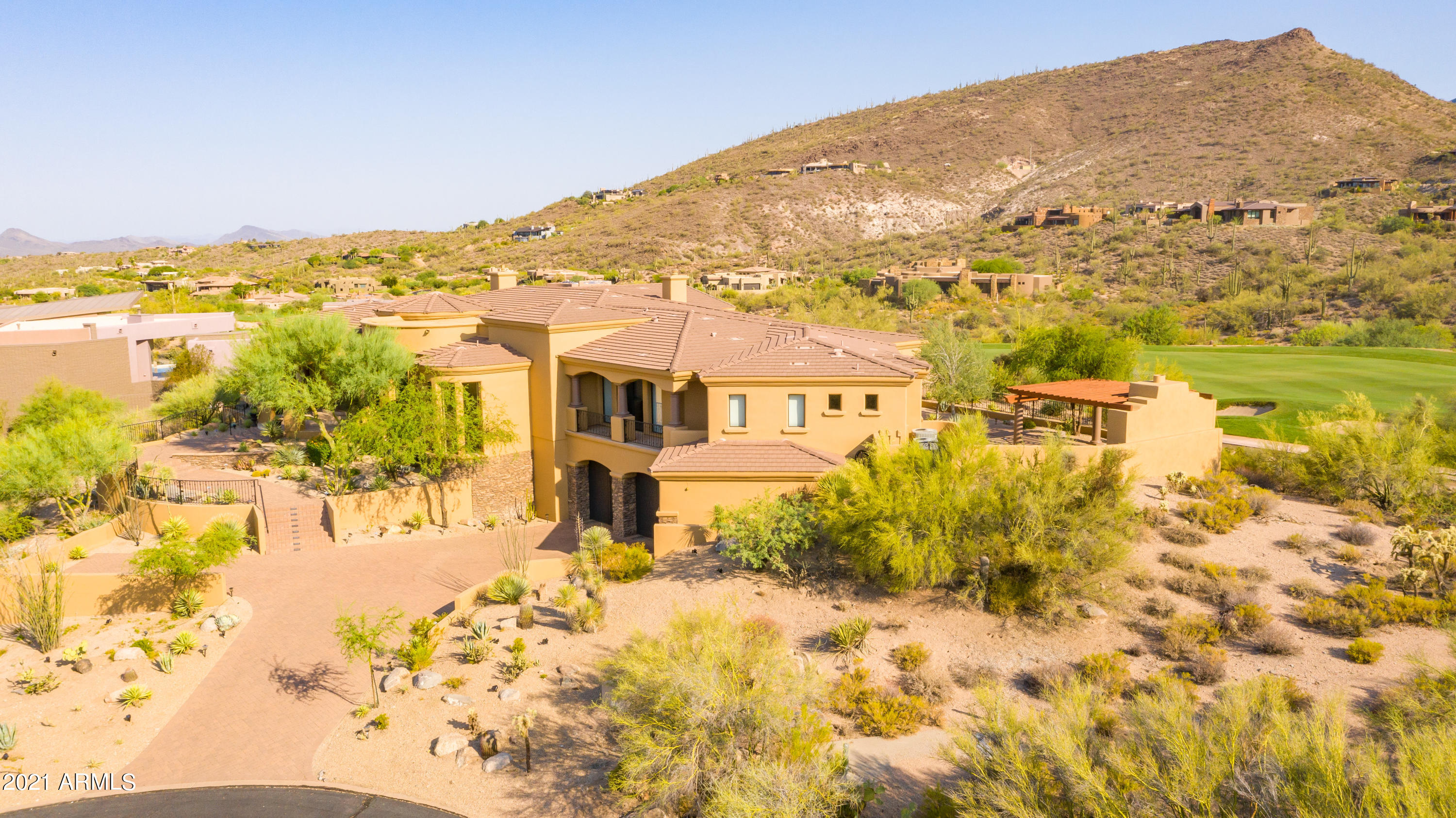 DESERT MOUNTAIN - Residential