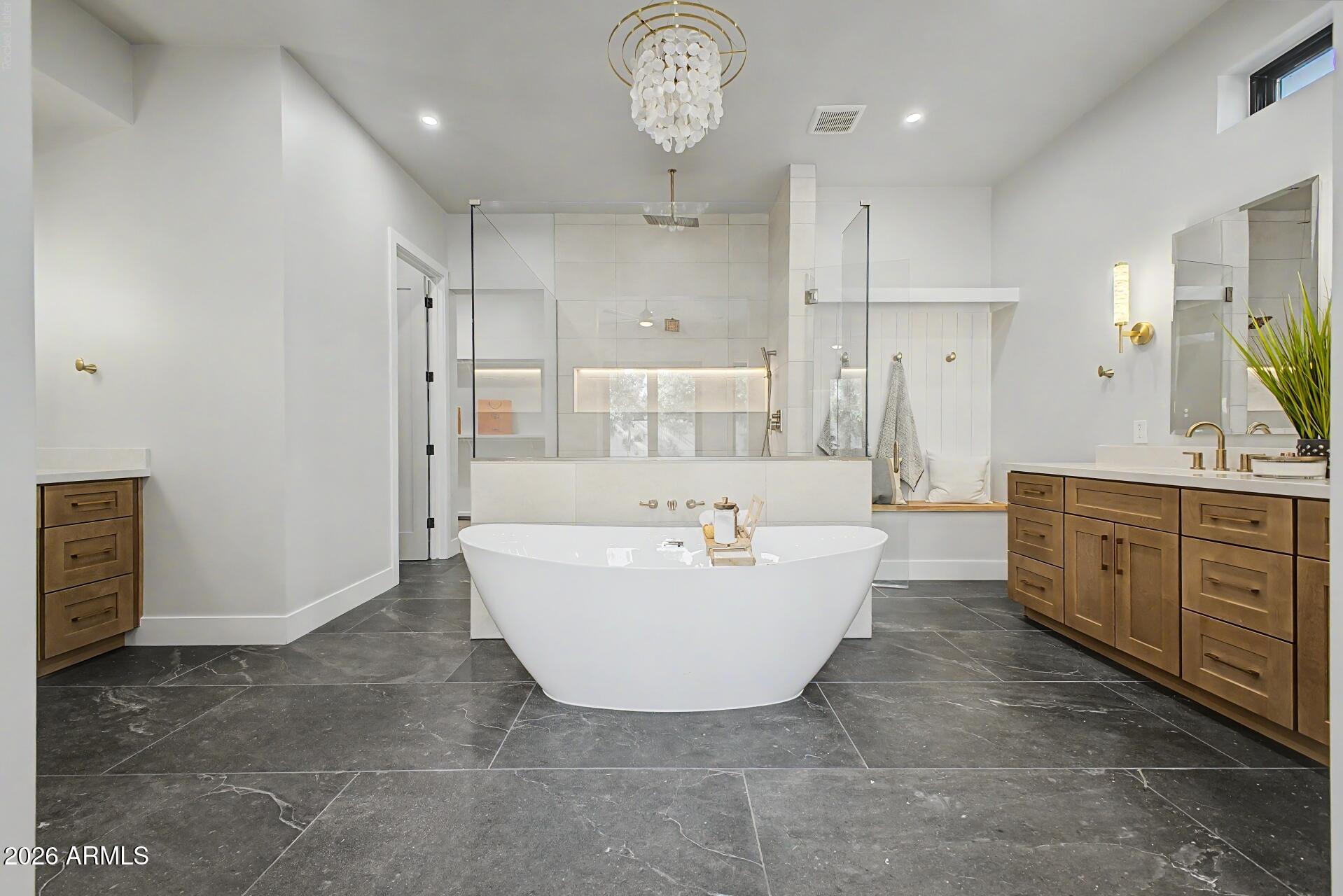 SHERWOOD VISTA - Residential