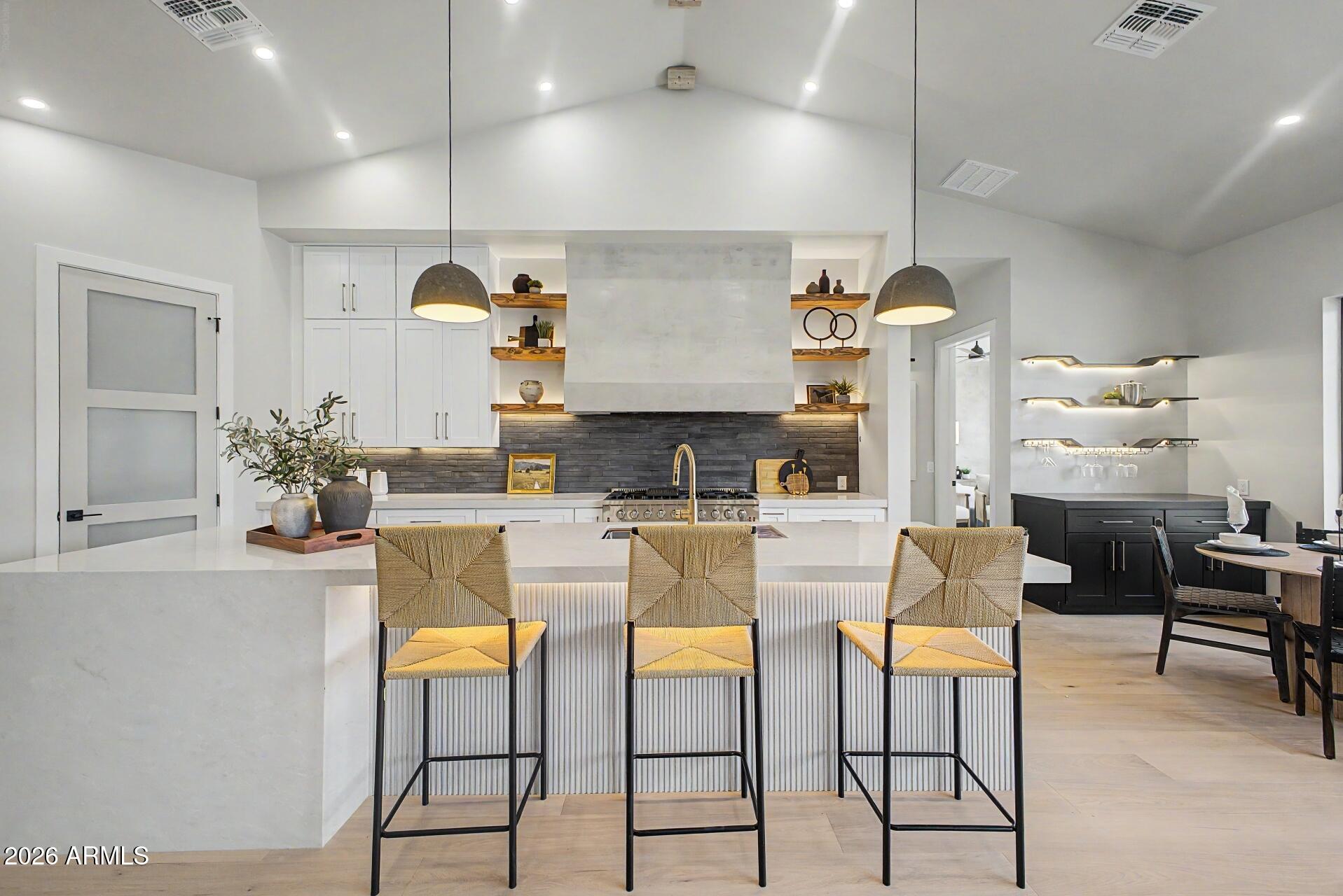 SHERWOOD VISTA - Residential