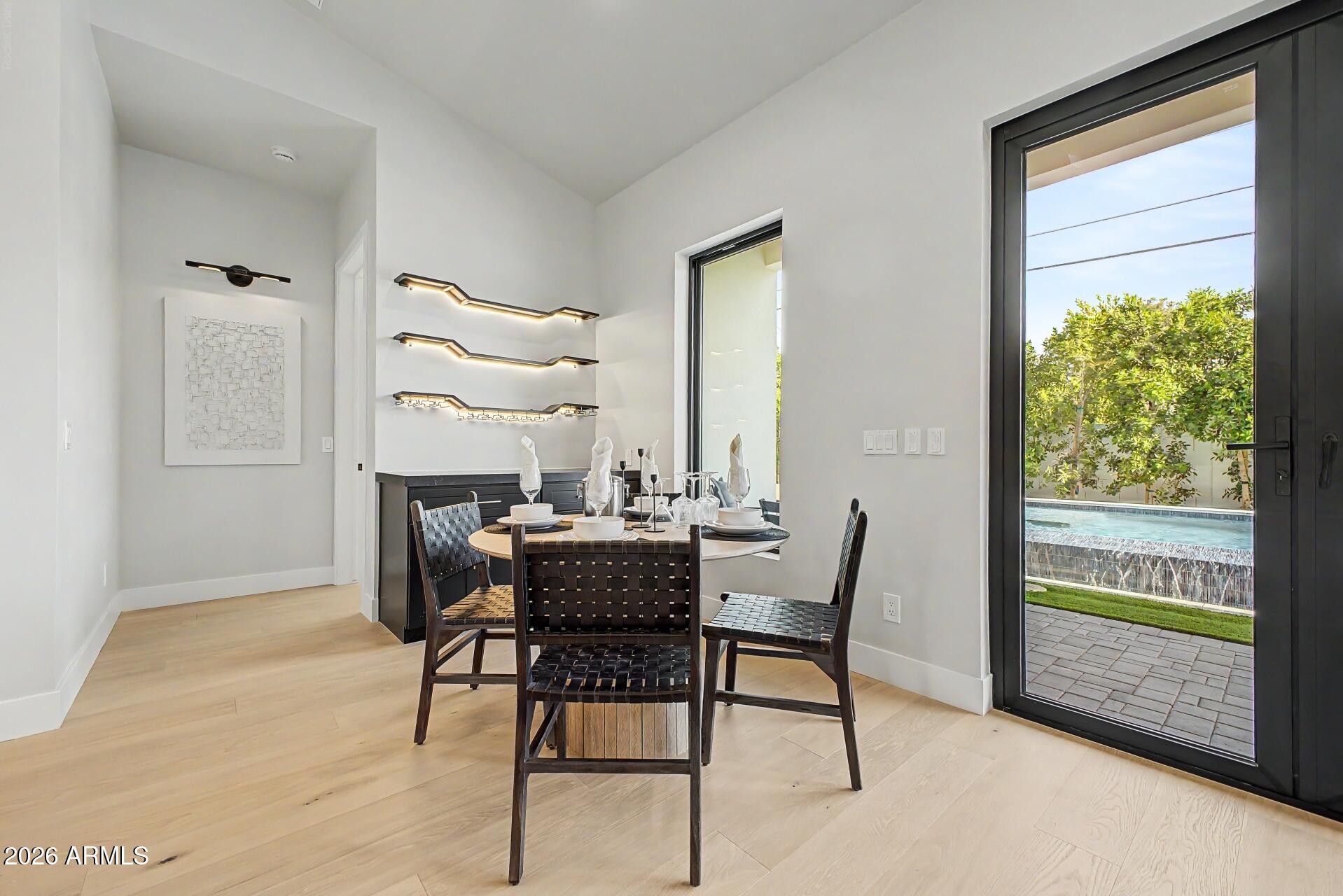 SHERWOOD VISTA - Residential