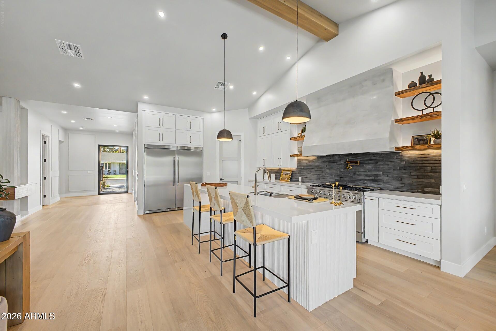 SHERWOOD VISTA - Residential