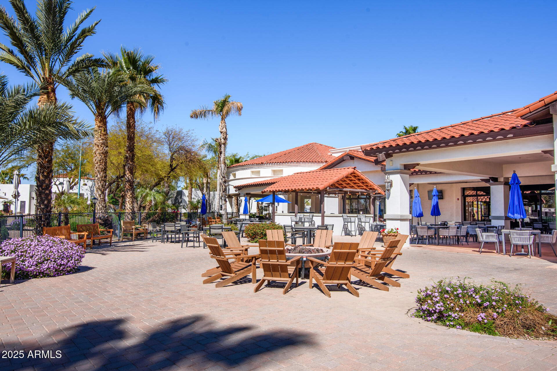 Pueblo El Mirage RV & Golf Resort - Residential