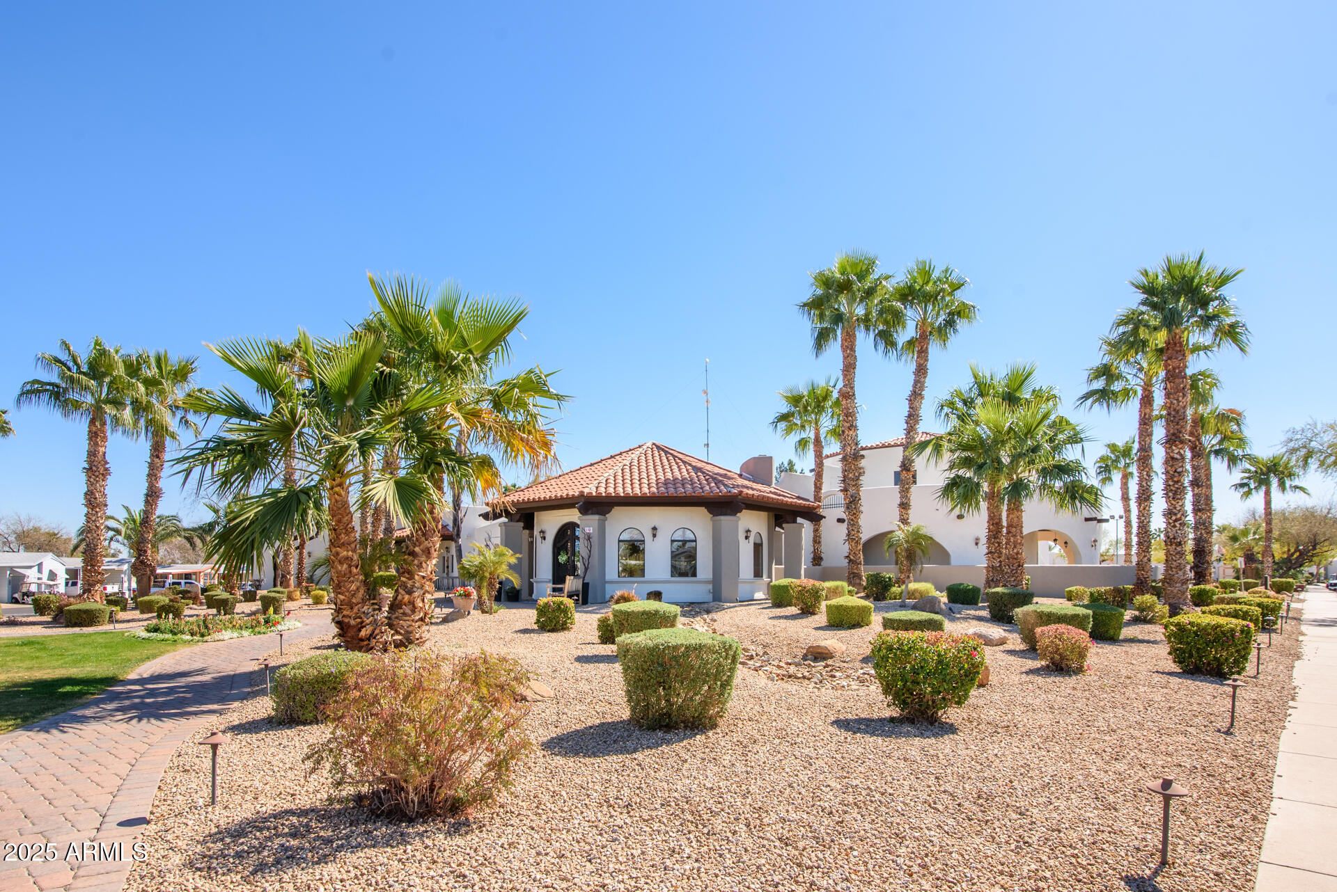 Pueblo El Mirage RV & Golf Resort - Residential