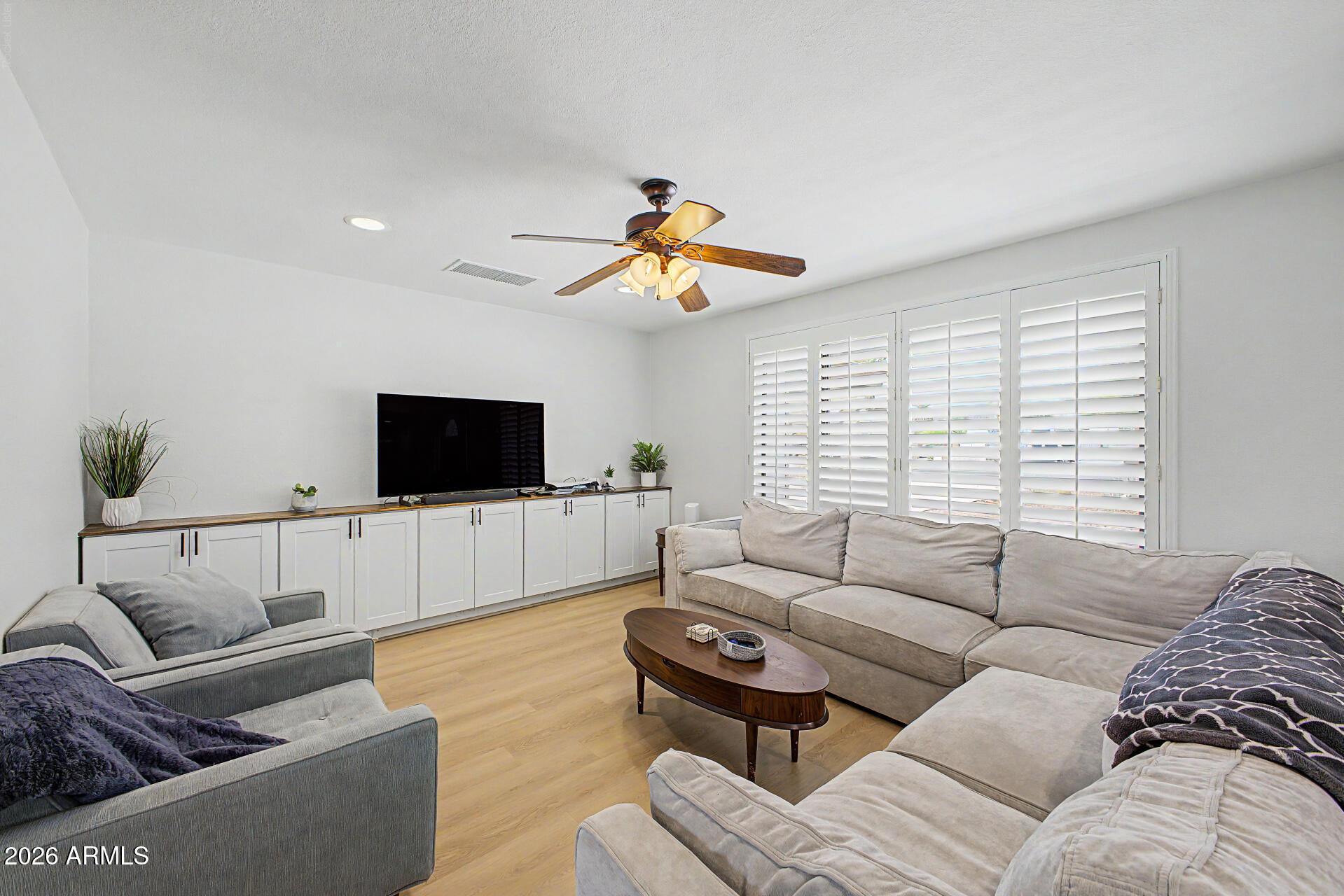 STARLIGHT ESTATES - Residential