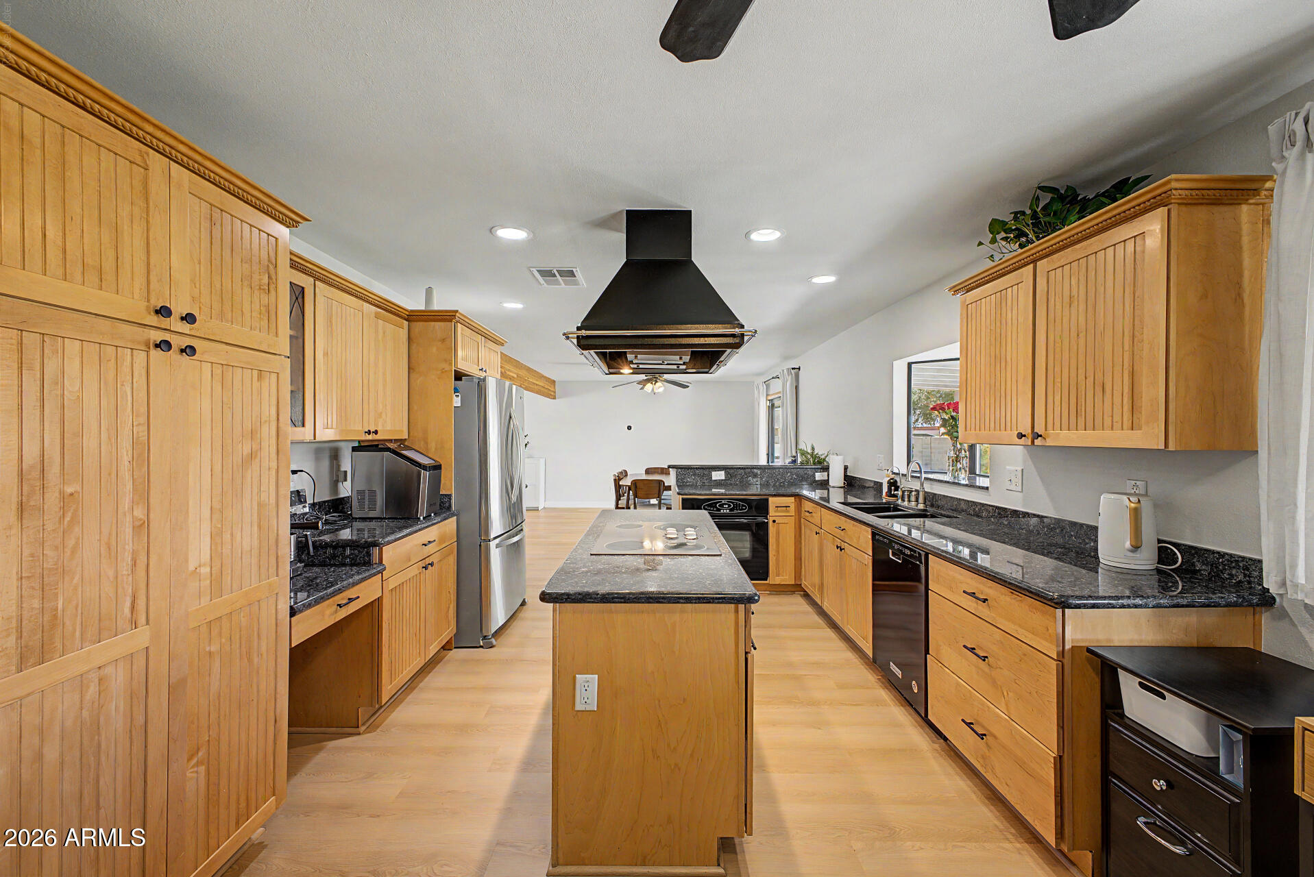 STARLIGHT ESTATES - Residential