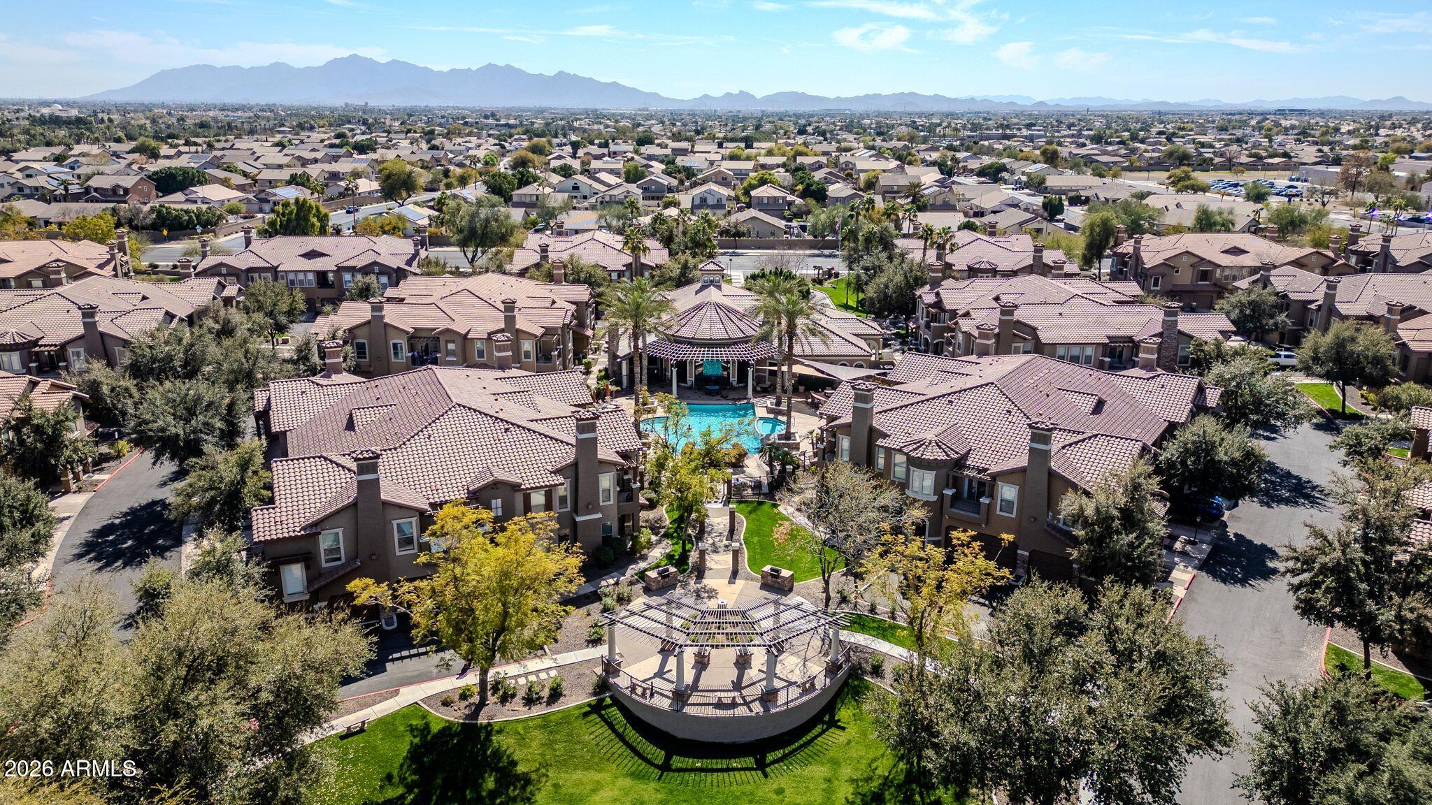 RENAISSANCE VILLAS ON THE PARK CONDOMINIUM - Residential