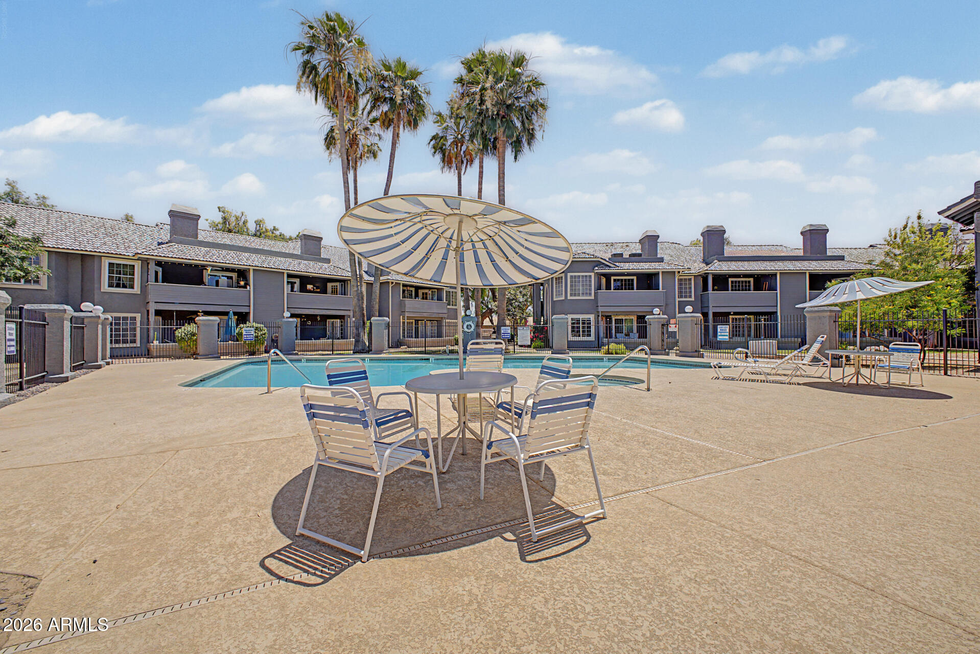 CRESTVIEW CHATEAUX UNIT 2 AMD 101-130 201-230 A-B - Residential