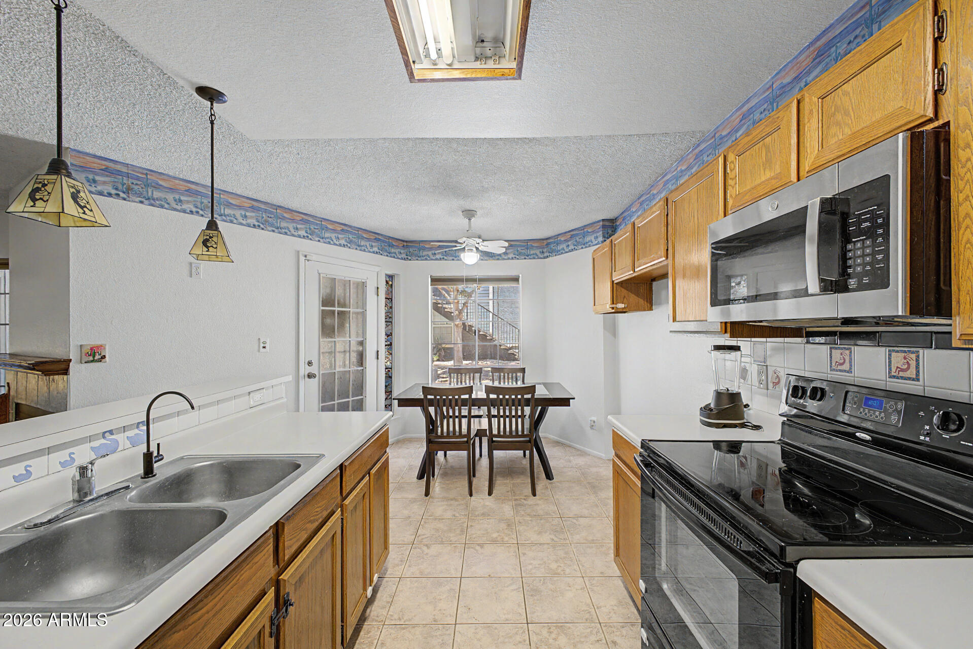CRESTVIEW CHATEAUX UNIT 2 AMD 101-130 201-230 A-B - Residential