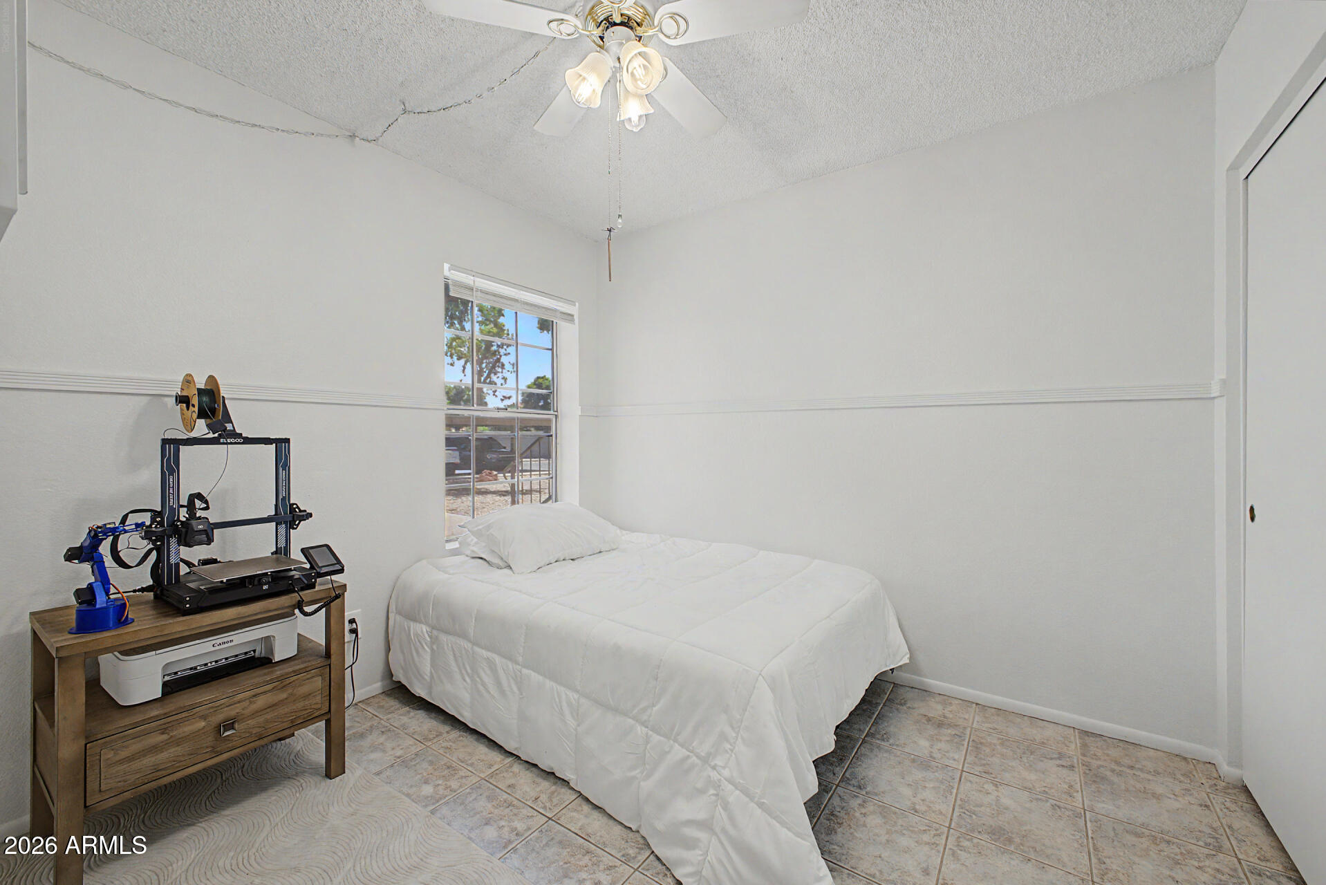 CRESTVIEW CHATEAUX UNIT 2 AMD 101-130 201-230 A-B - Residential