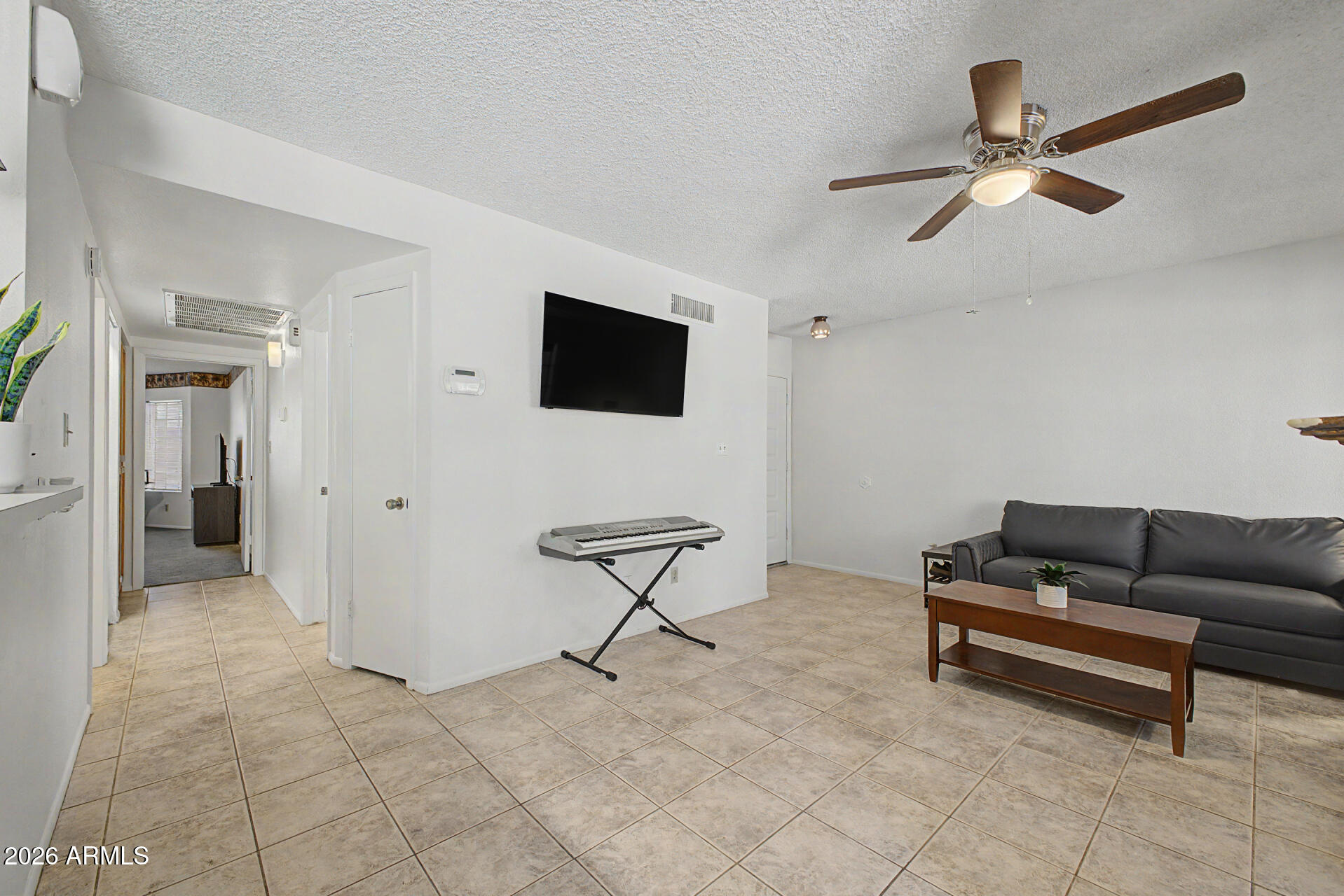 CRESTVIEW CHATEAUX UNIT 2 AMD 101-130 201-230 A-B - Residential