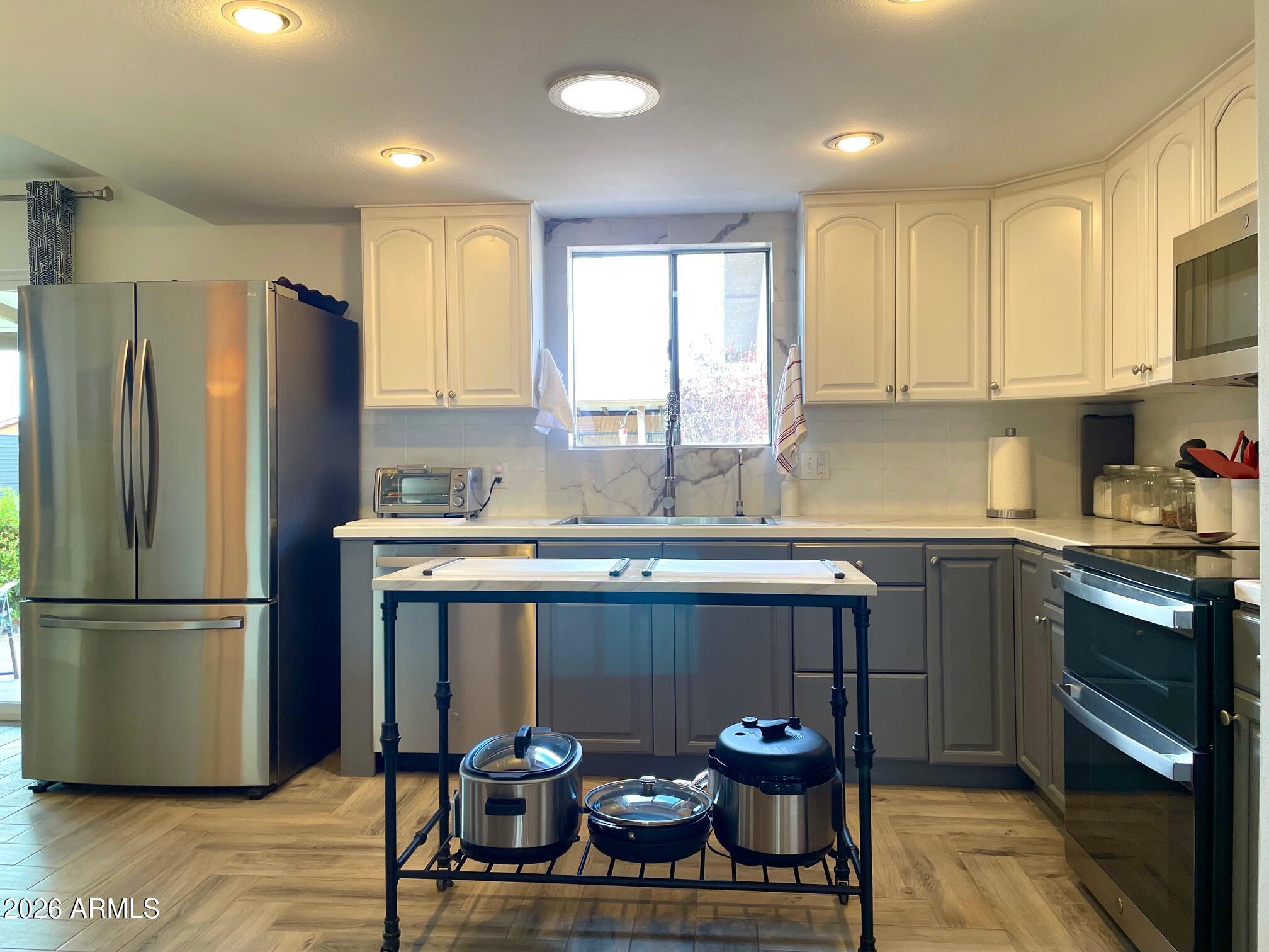 Miramonte Acres - Residential