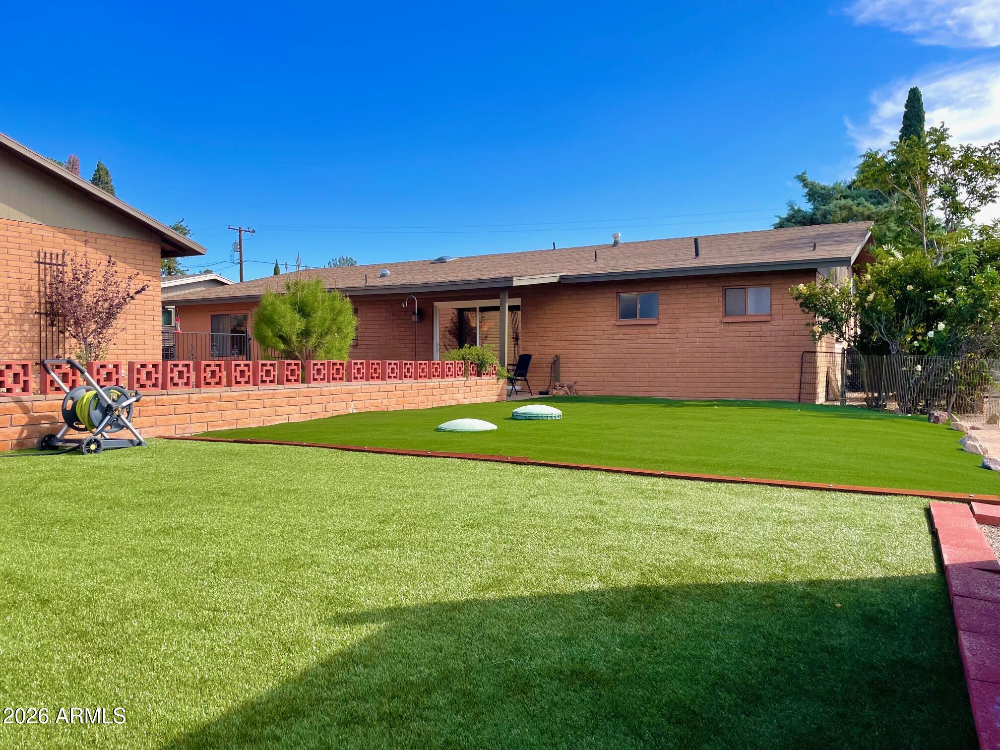Miramonte Acres - Residential