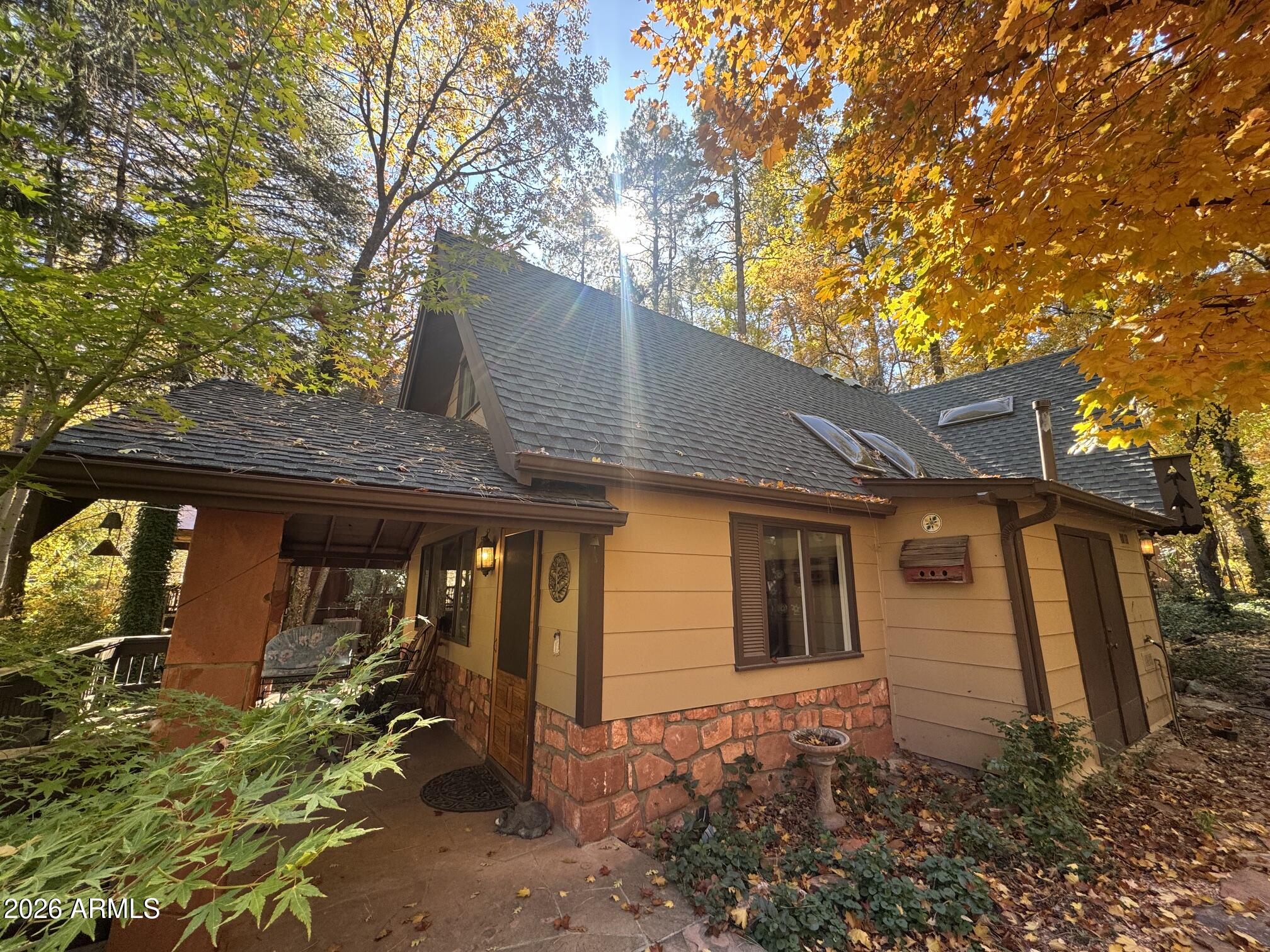 PINE FLATS - Residential