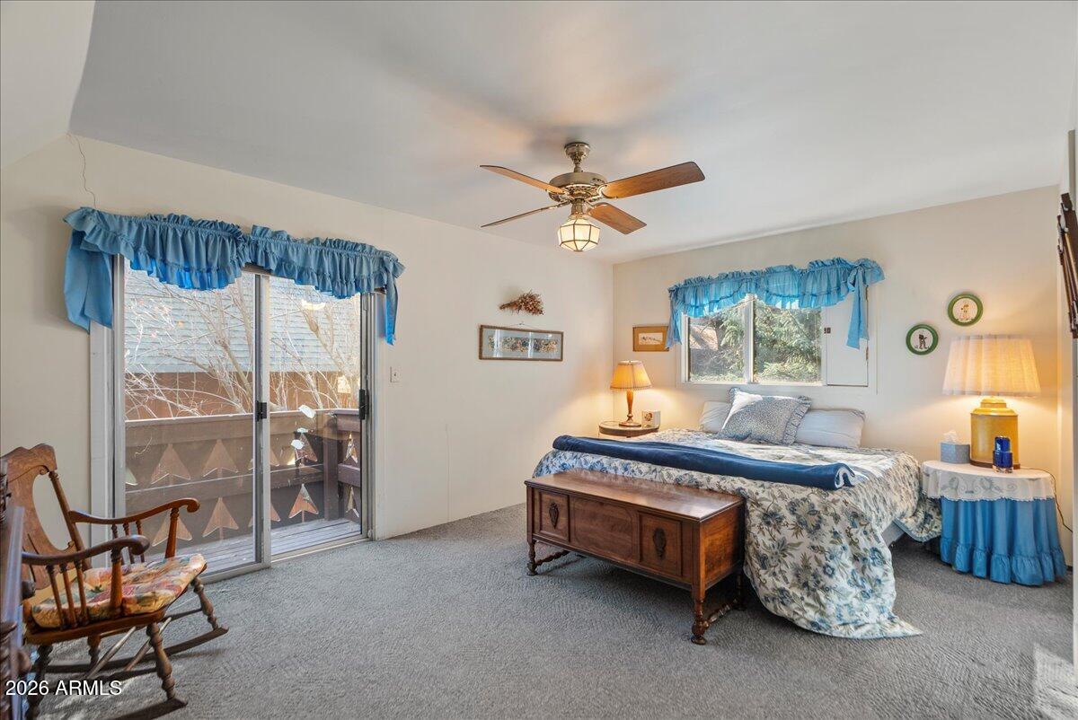 PINE FLATS - Residential