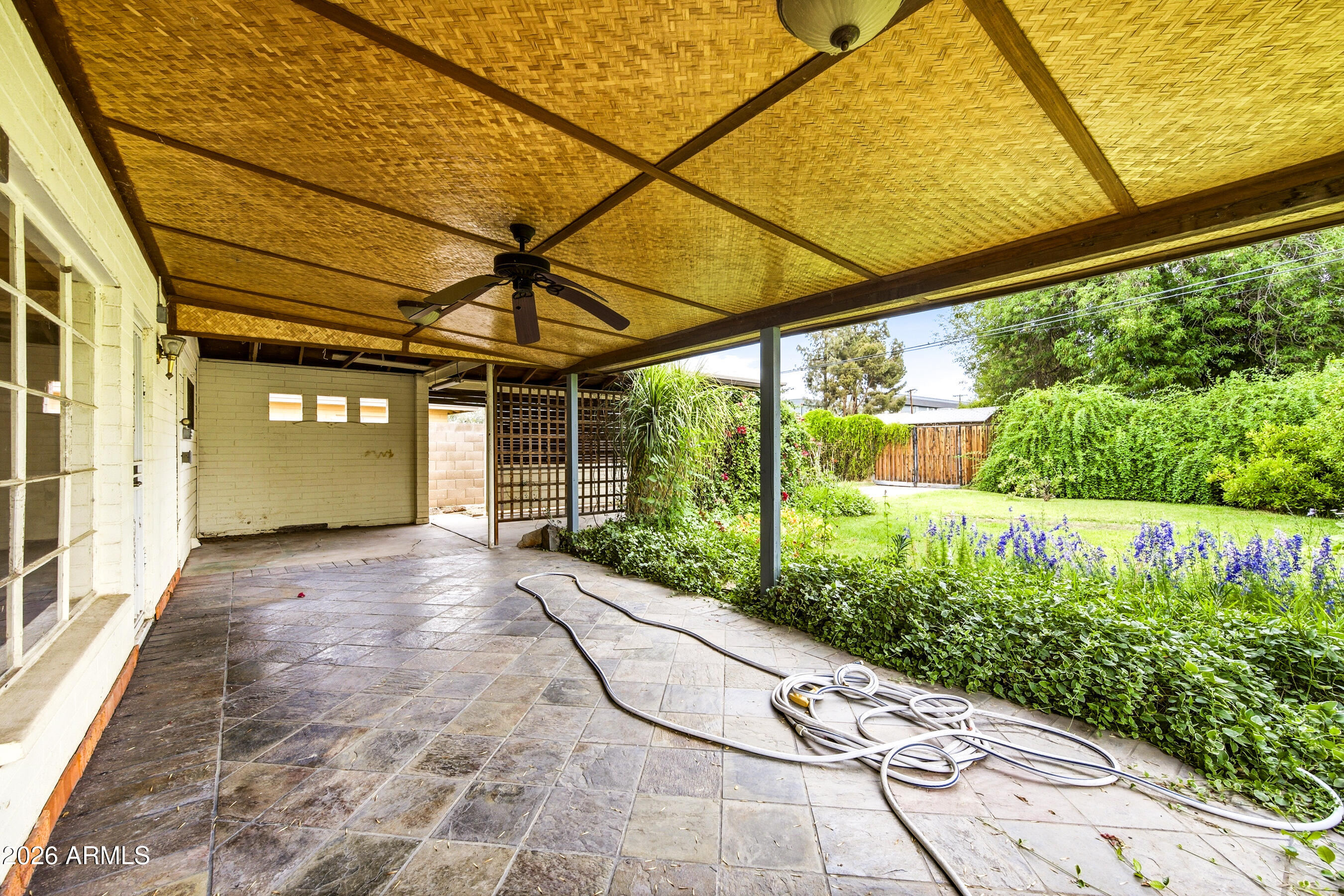 TERRACE VIEW - Residential