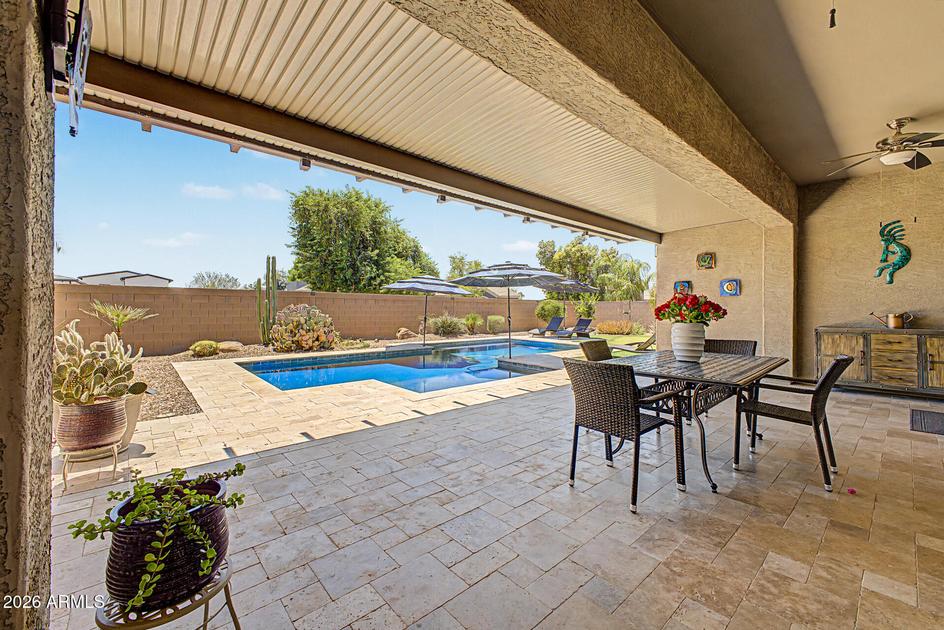 LA SENTIERO - Residential