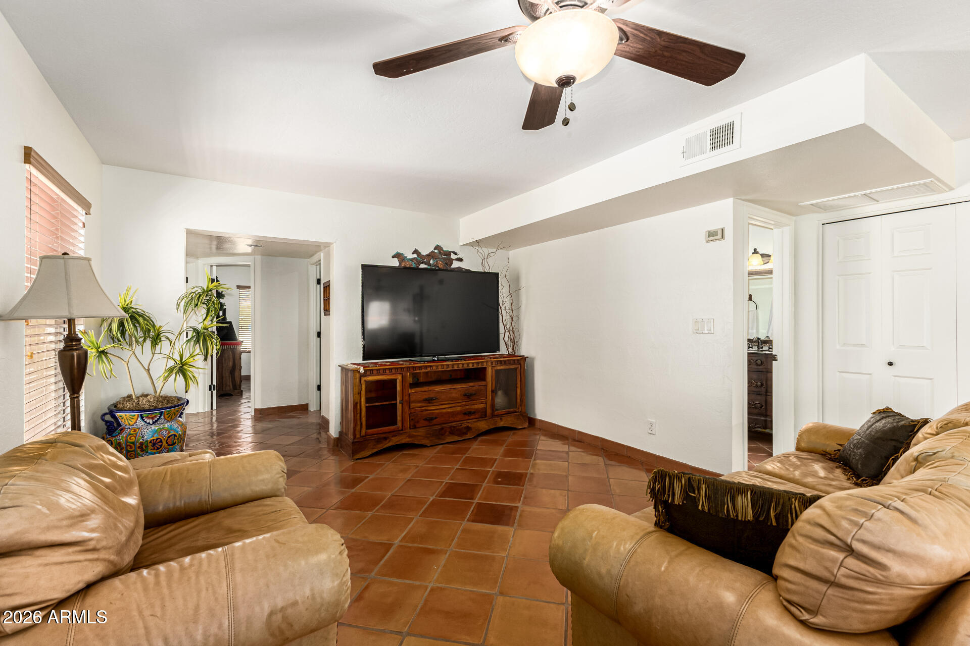 COUNTY ISLAND - Residential