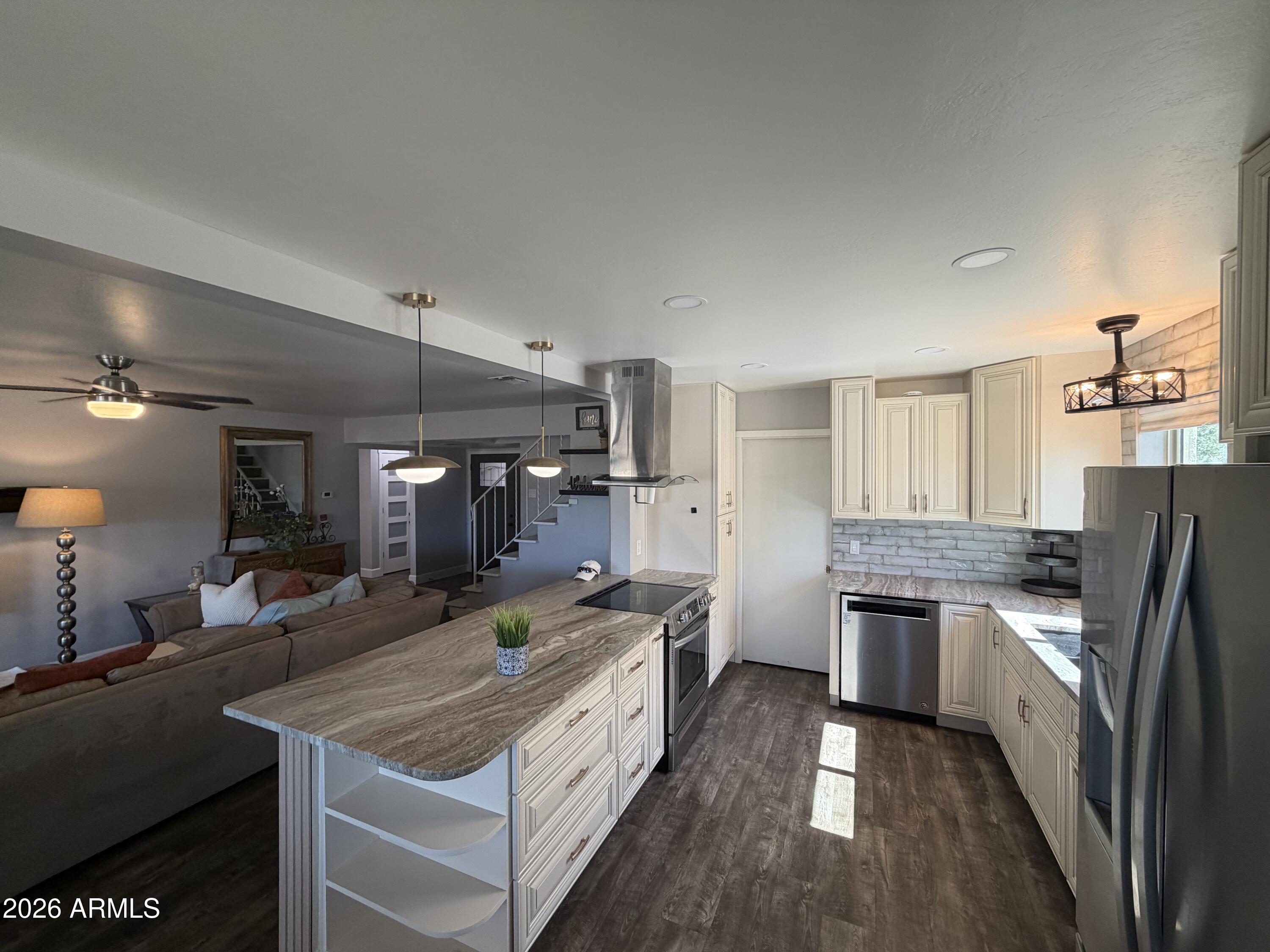 SHALIMAR WEST - Residential