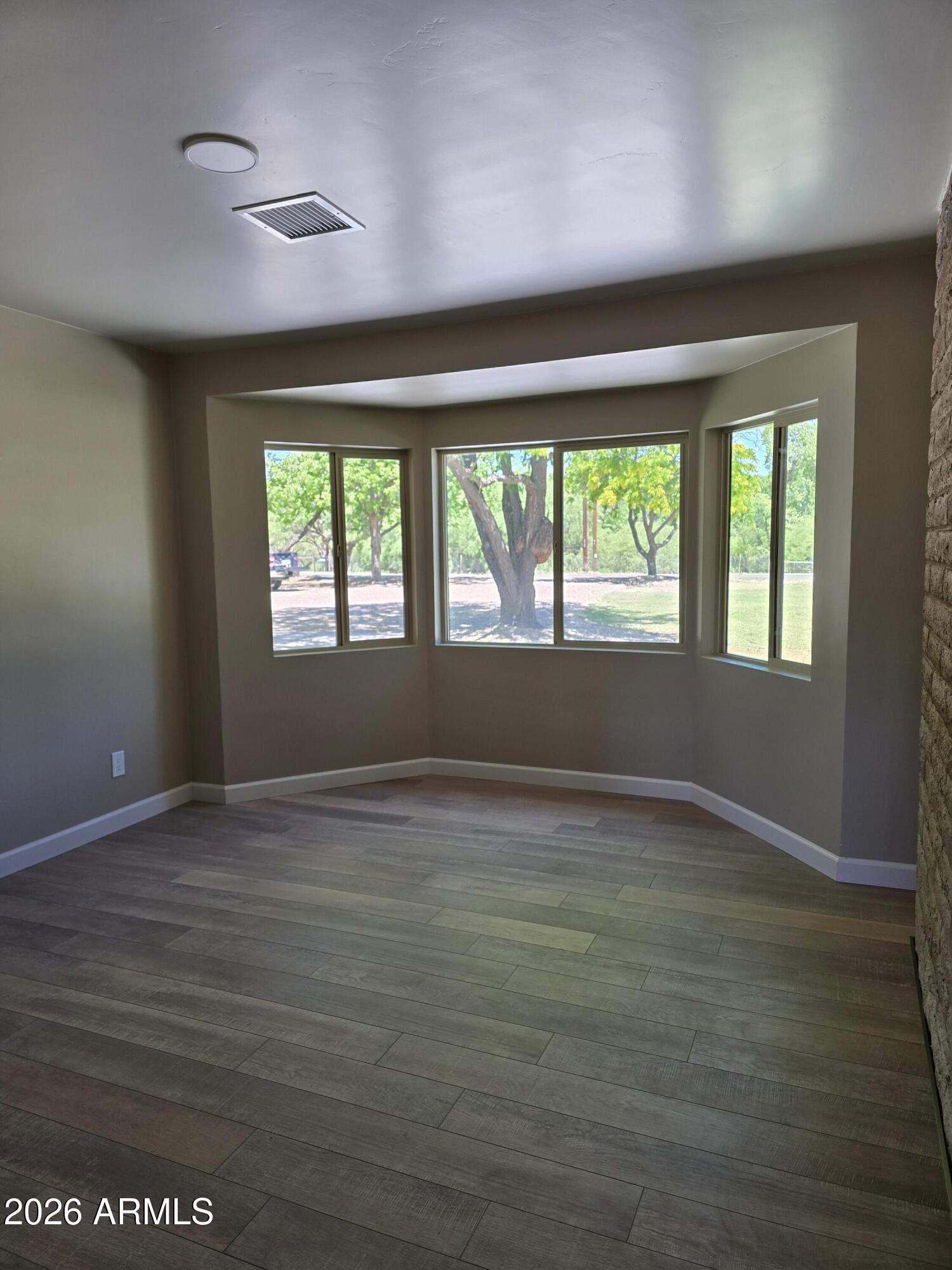 FORT LINCOLN ESTATES UNIT 2 - Residential