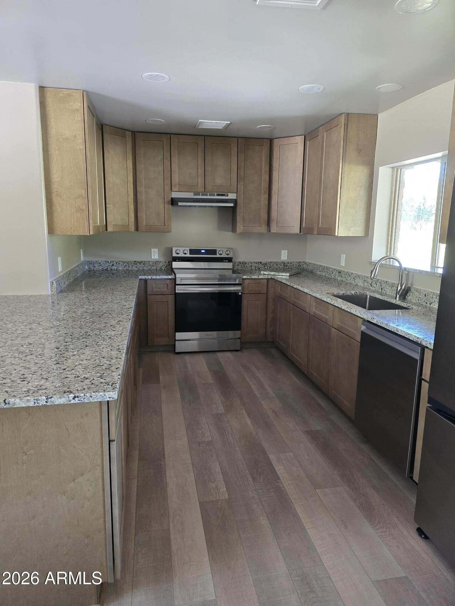 FORT LINCOLN ESTATES UNIT 2 - Residential