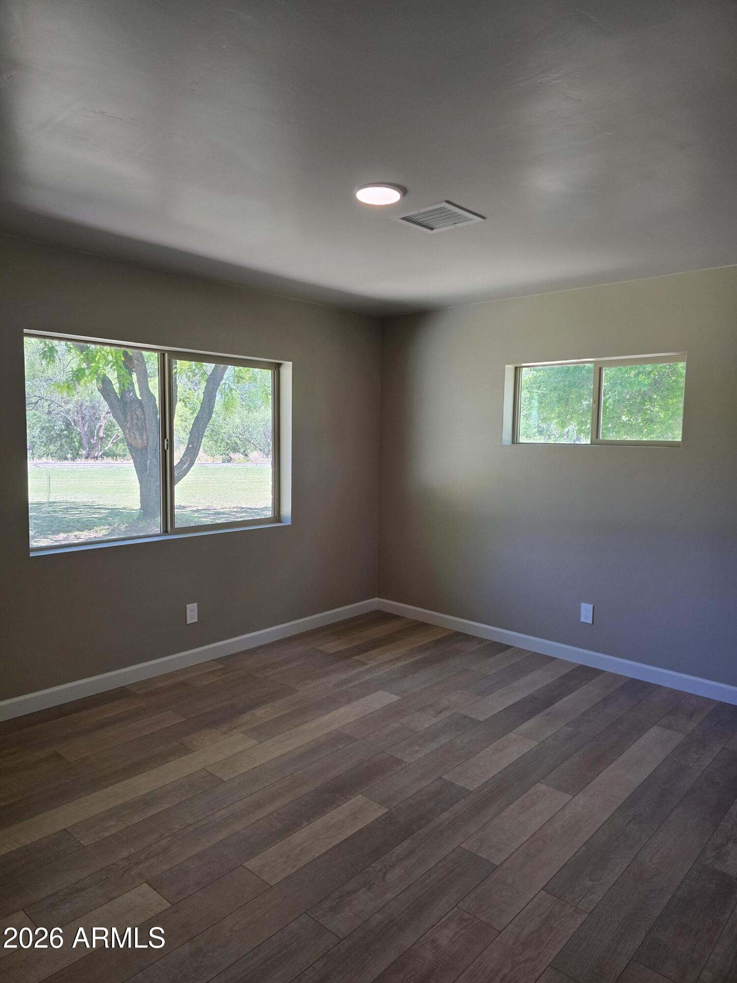 FORT LINCOLN ESTATES UNIT 2 - Residential