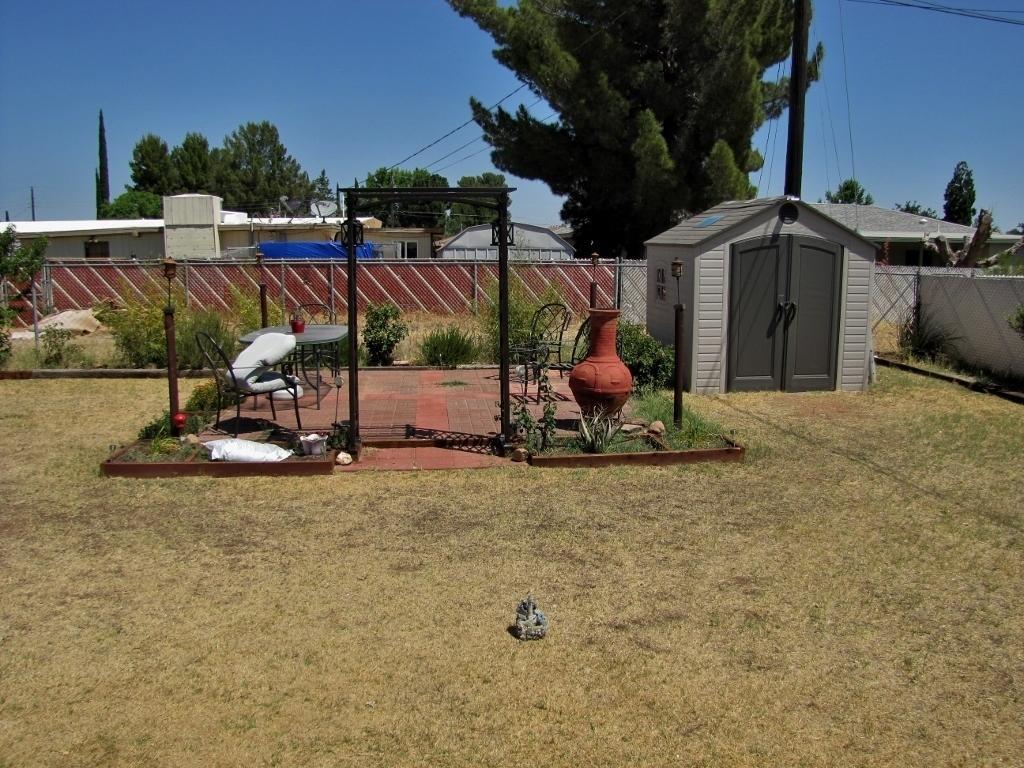 GARDEN CANYON UNIT 3 - Residential Lease
