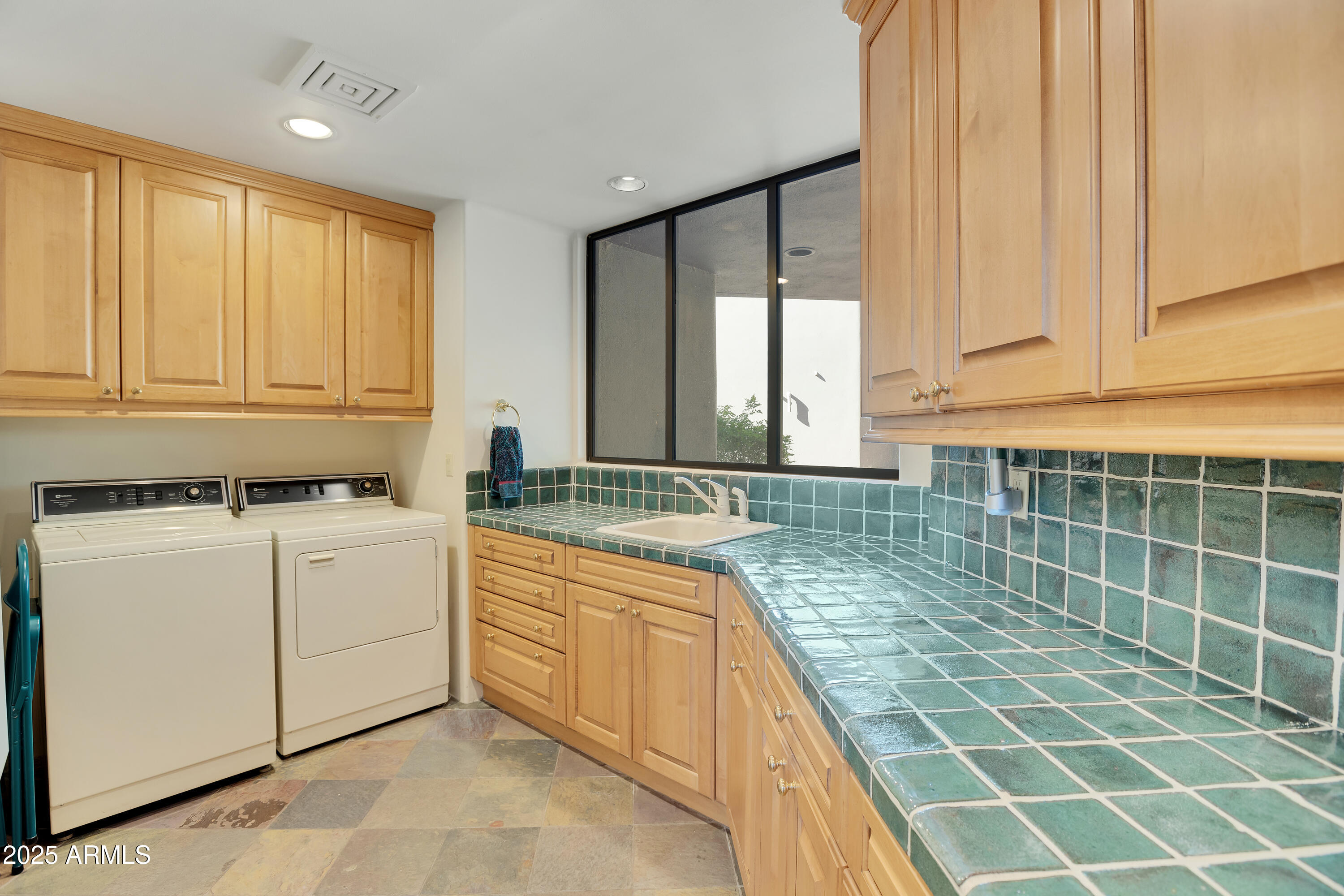 DESERT HIGHLANDS - Residential