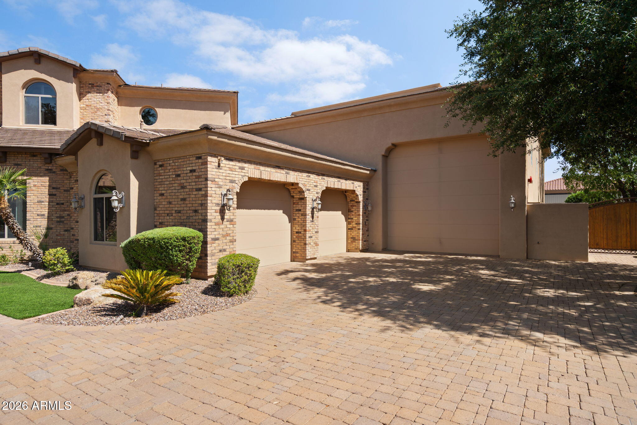 STELLAR AIRPARK ESTATES - Residential