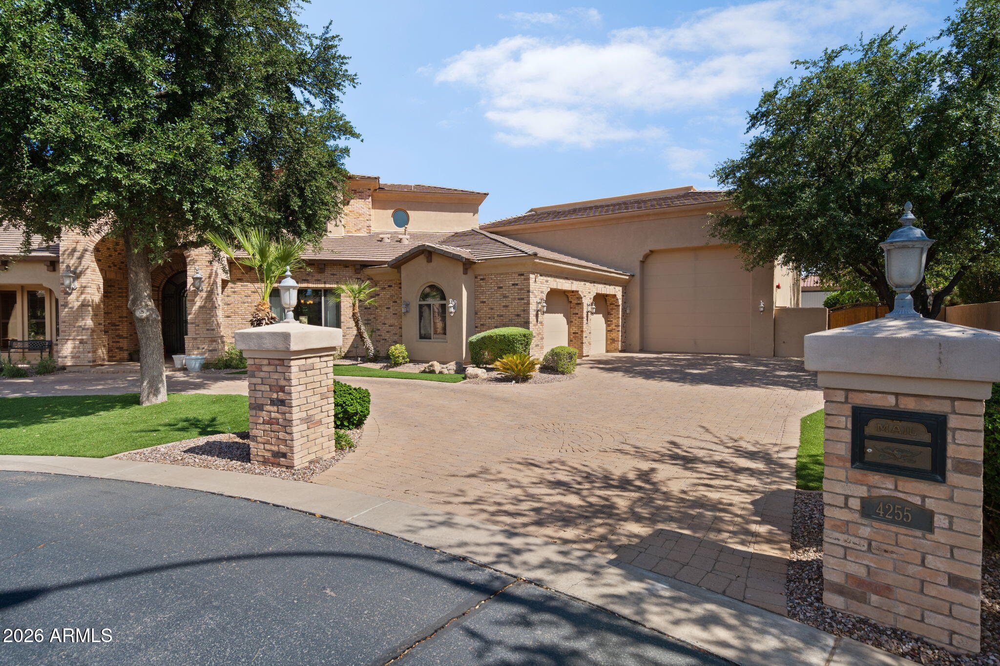 STELLAR AIRPARK ESTATES - Residential