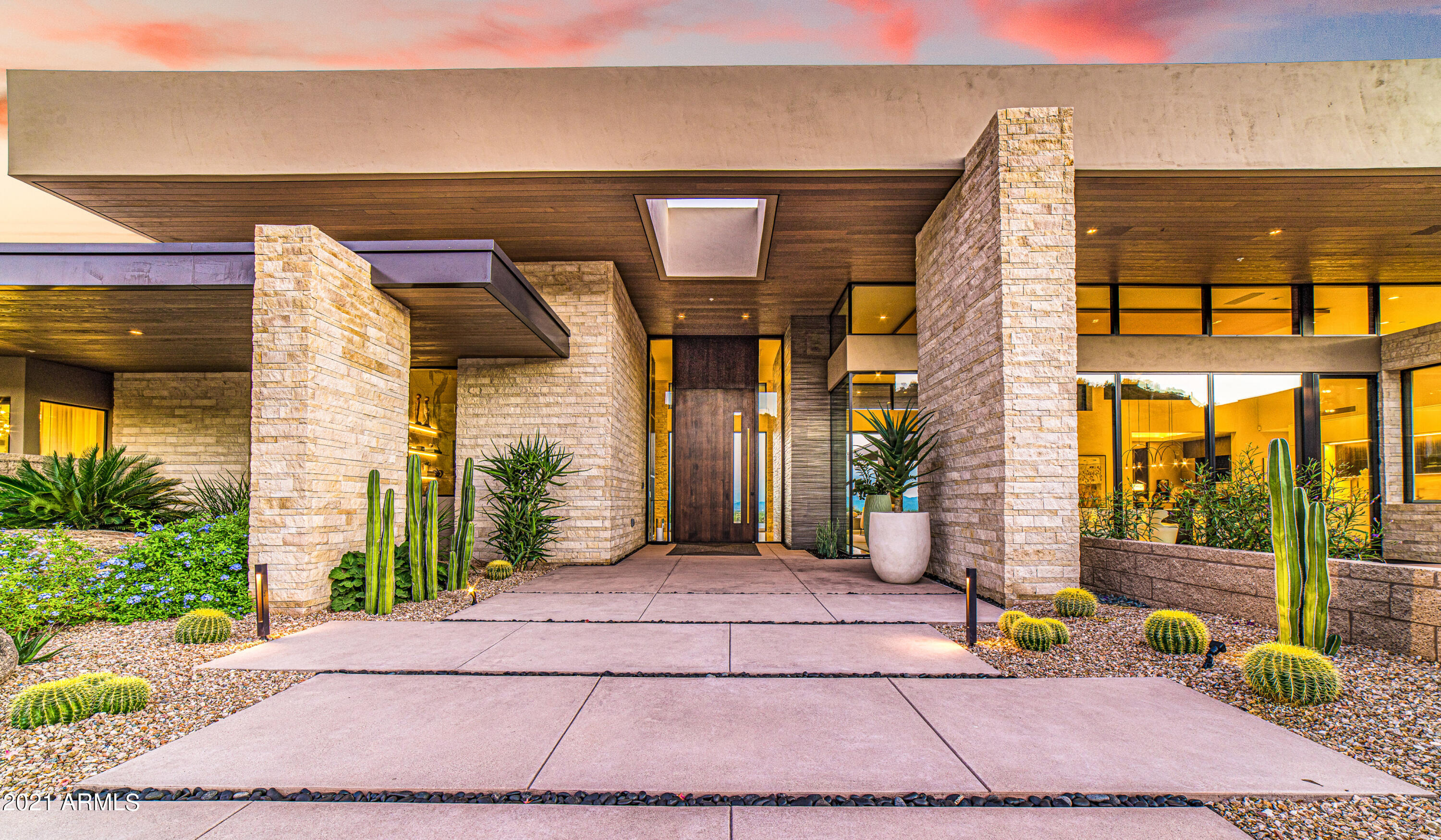 DOVE MOUNTAIN RESORT - Residential