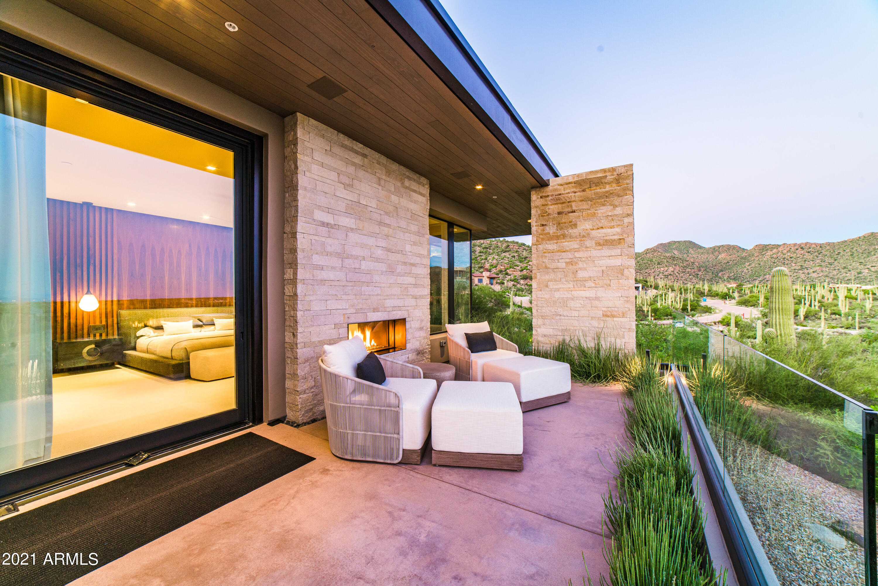 DOVE MOUNTAIN RESORT - Residential