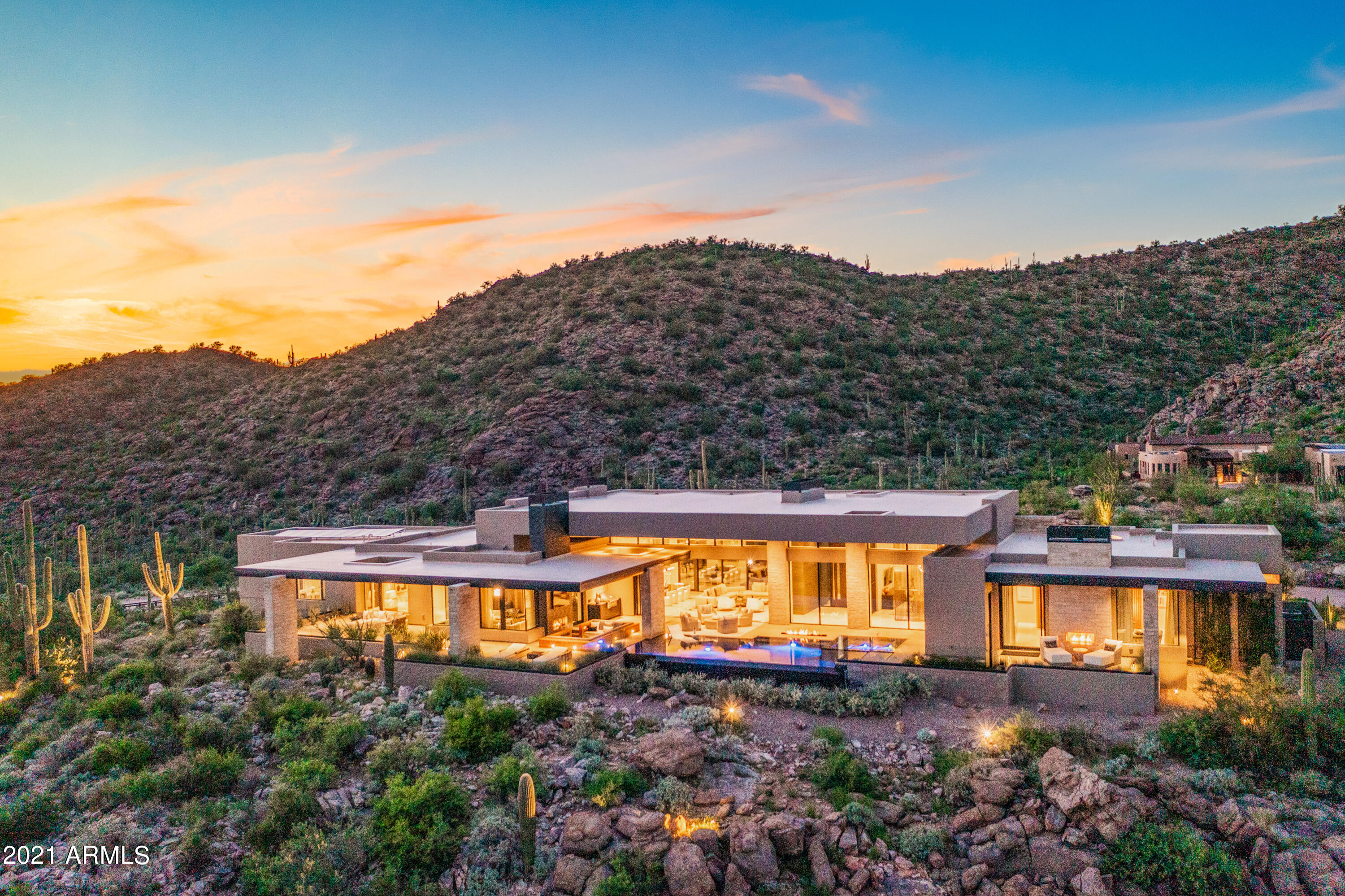 DOVE MOUNTAIN RESORT - Residential