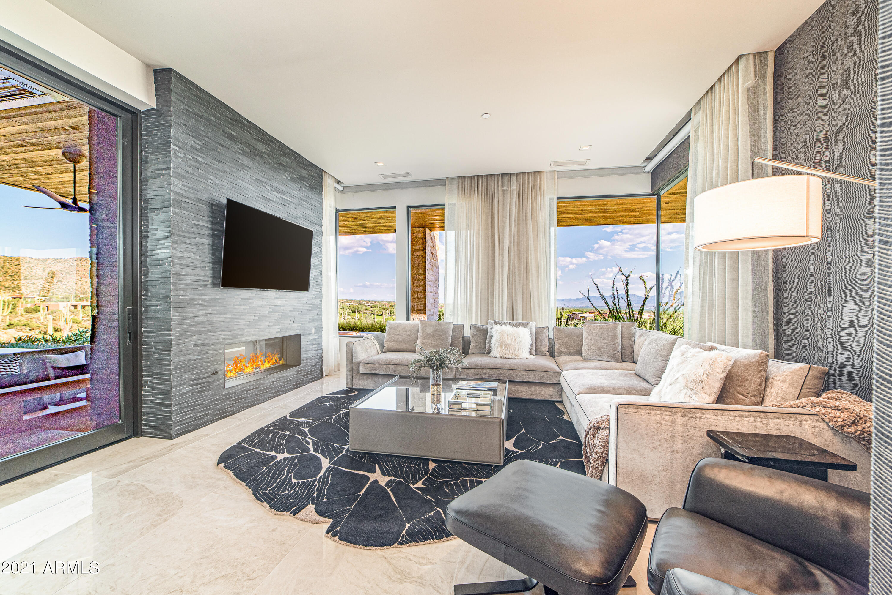 DOVE MOUNTAIN RESORT - Residential
