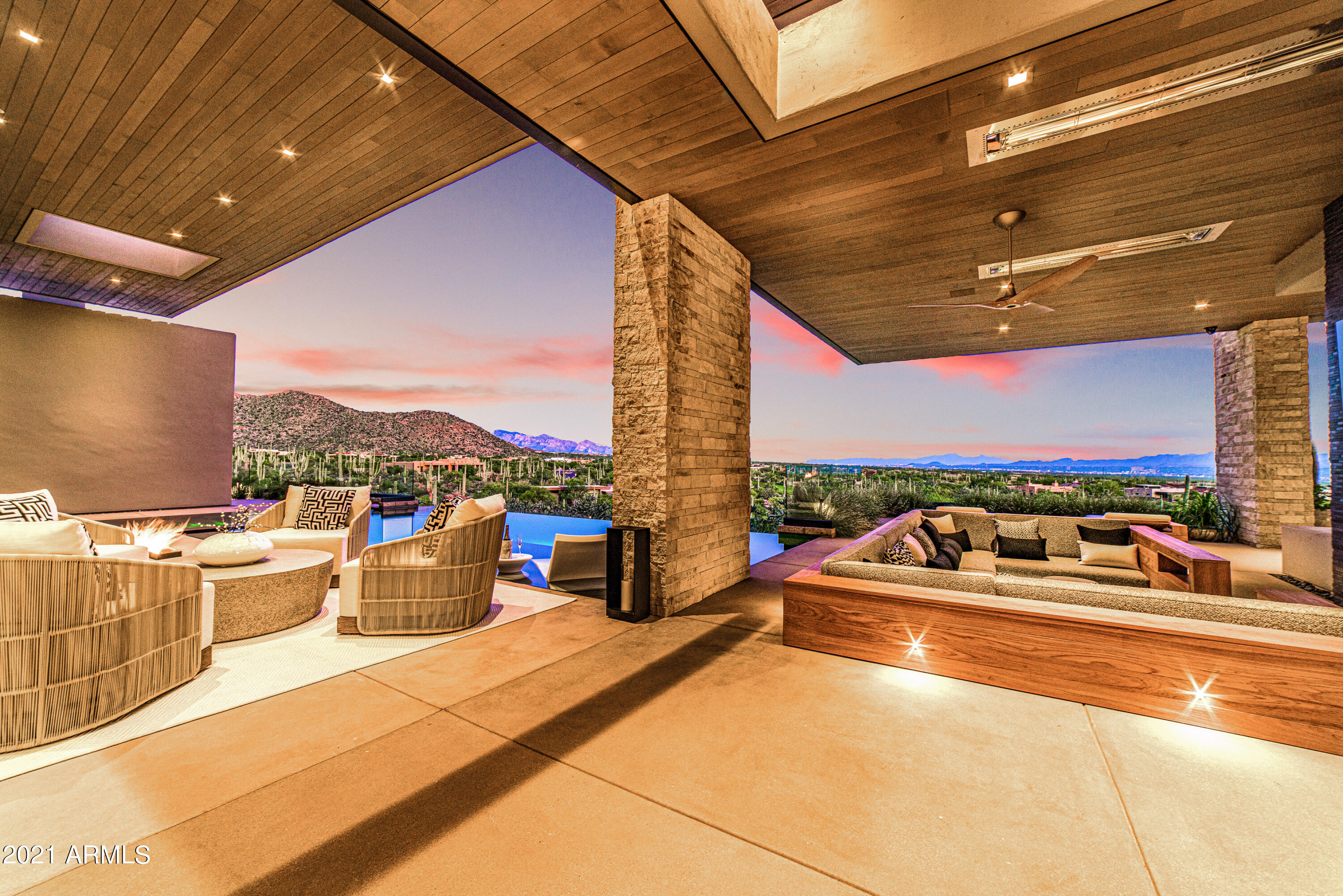 DOVE MOUNTAIN RESORT - Residential