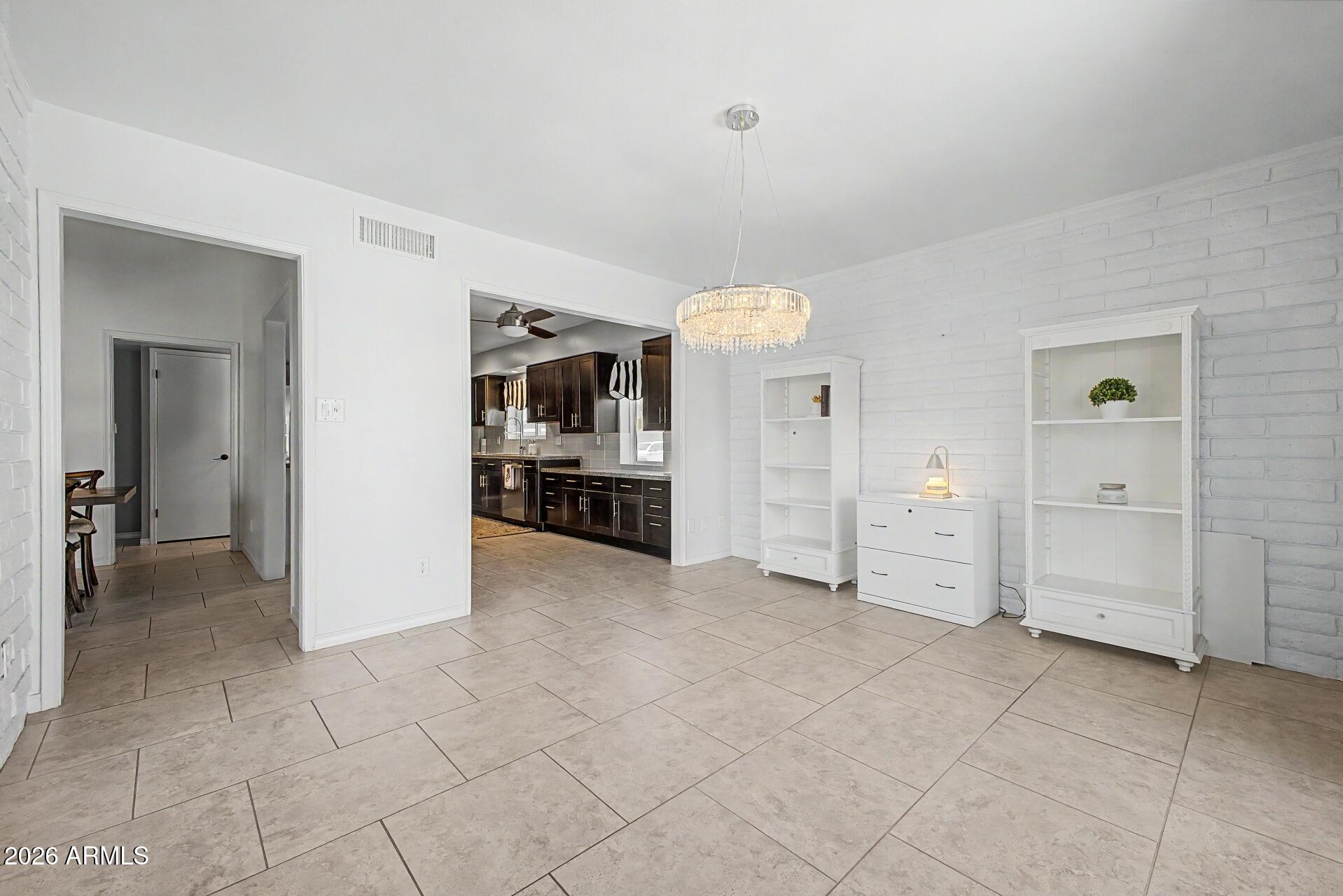 ORANGEWOOD EAST TOWNHOMES - Residential