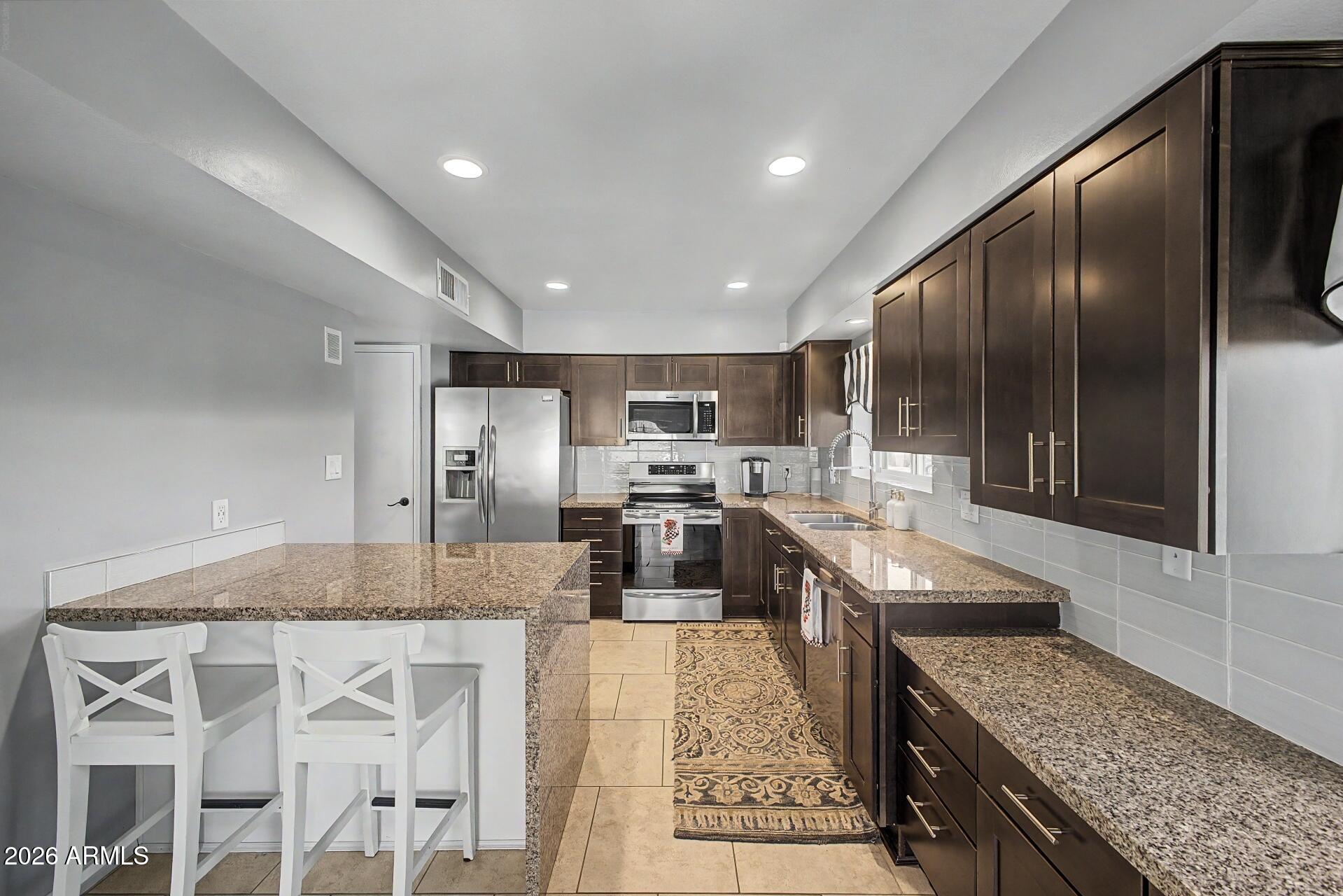 ORANGEWOOD EAST TOWNHOMES - Residential