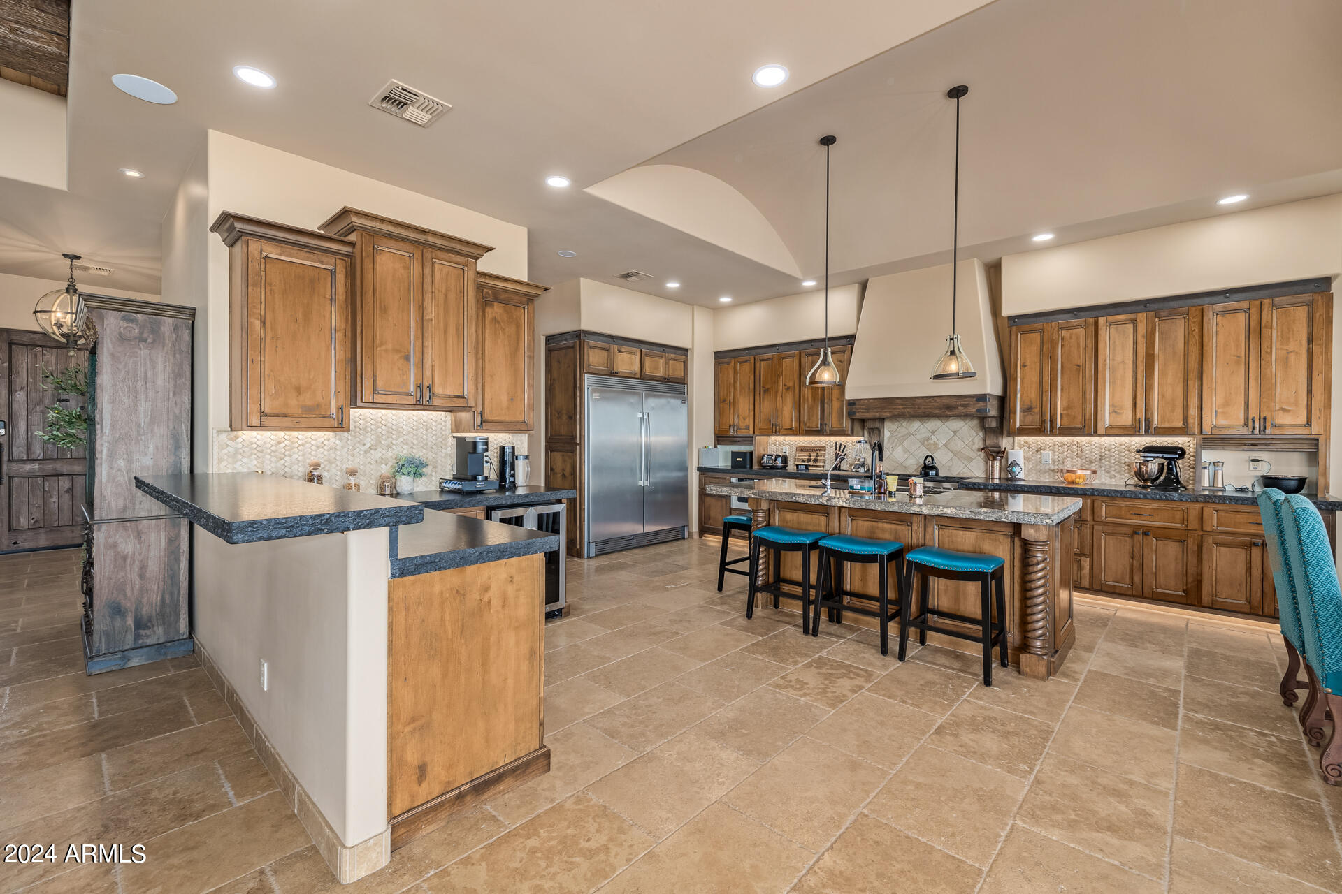 W2 W2 SE4 NW4 SEC 32 EX S2 S2 TH/OF - Residential