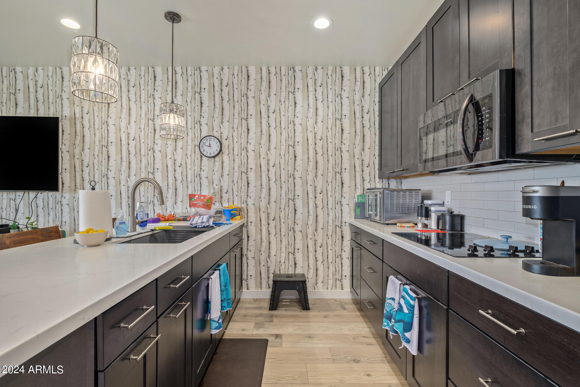 W2 W2 SE4 NW4 SEC 32 EX S2 S2 TH/OF - Residential
