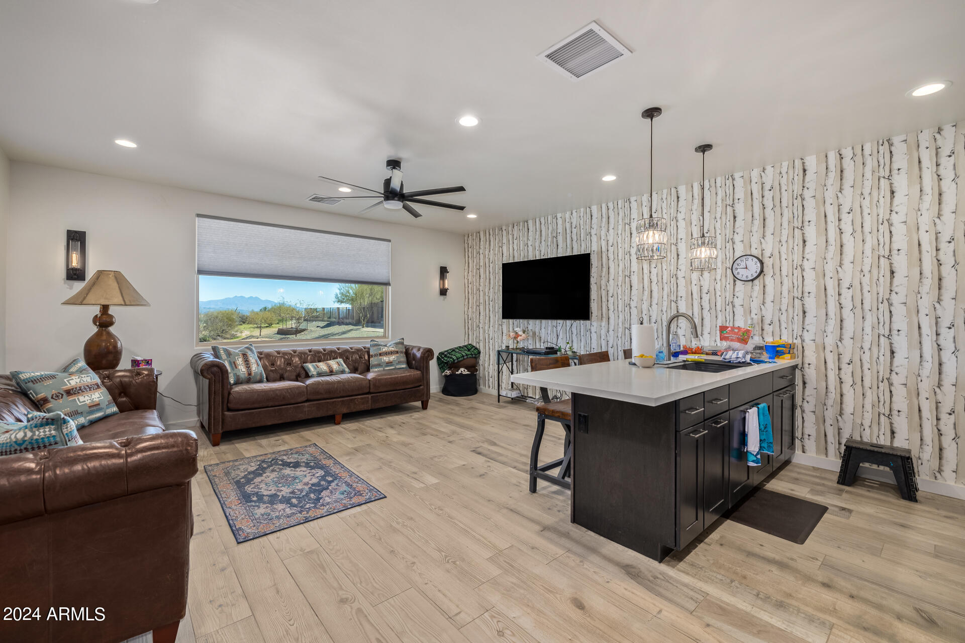 W2 W2 SE4 NW4 SEC 32 EX S2 S2 TH/OF - Residential