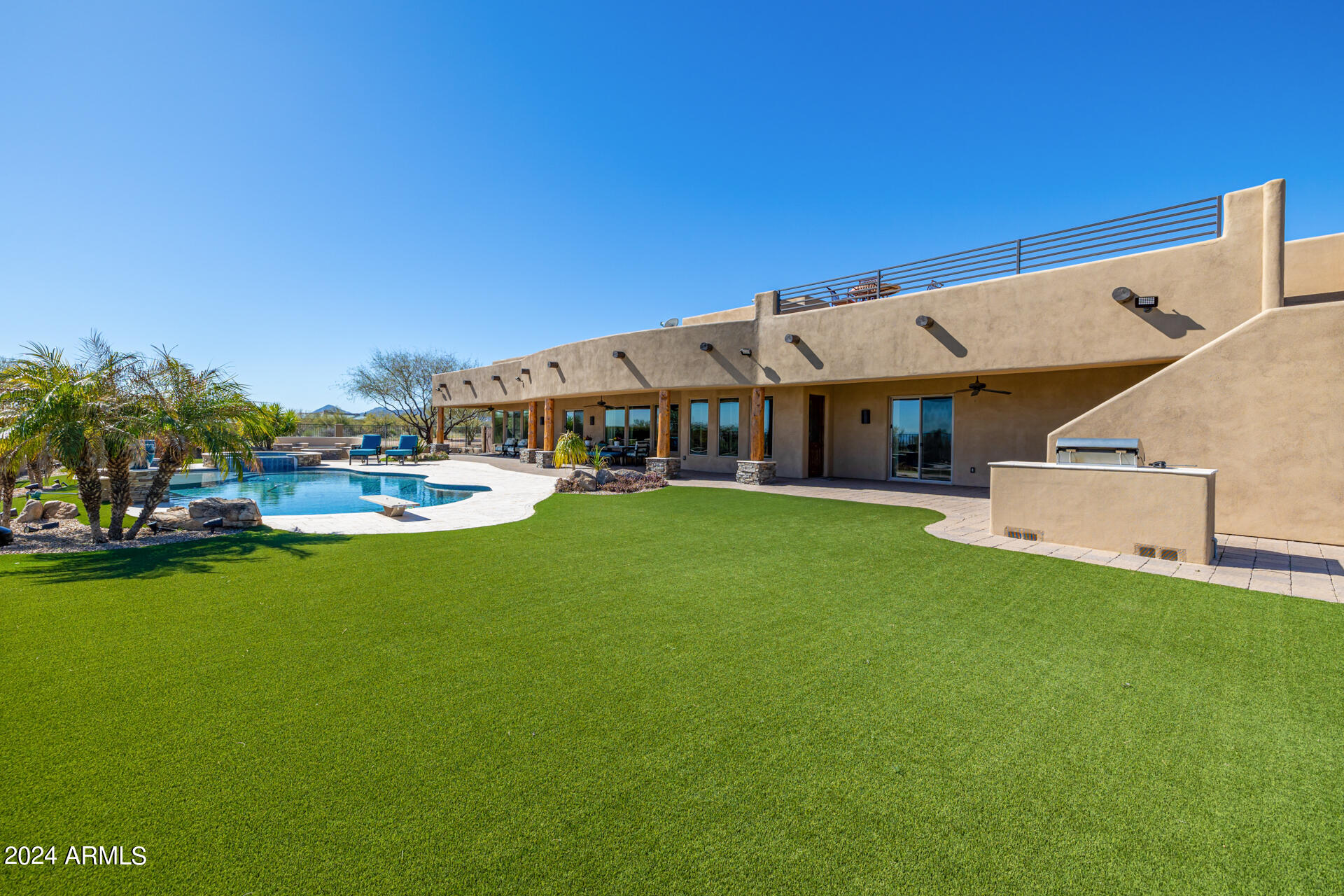 W2 W2 SE4 NW4 SEC 32 EX S2 S2 TH/OF - Residential