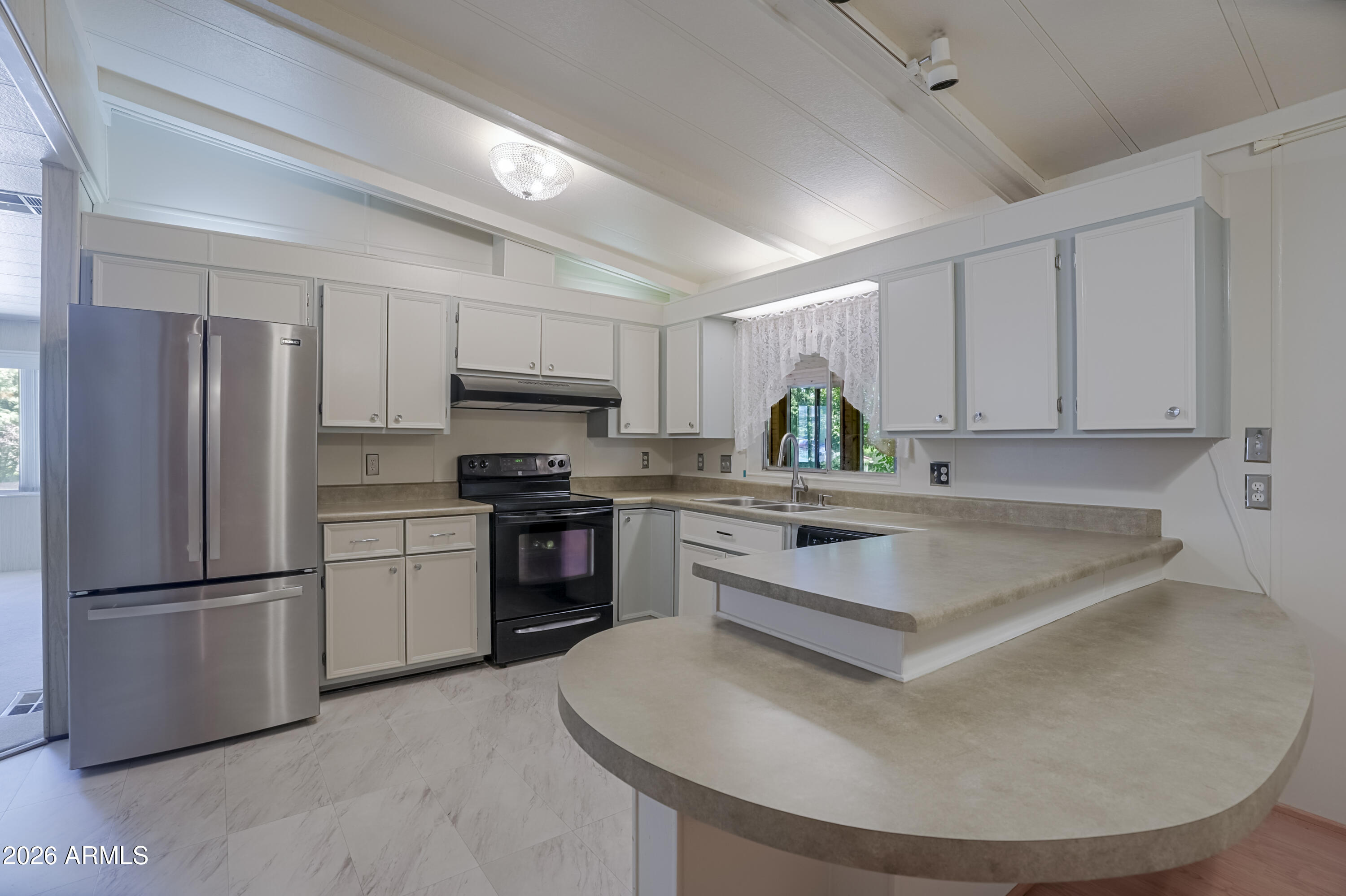 SUNRISE TERRACE - Residential