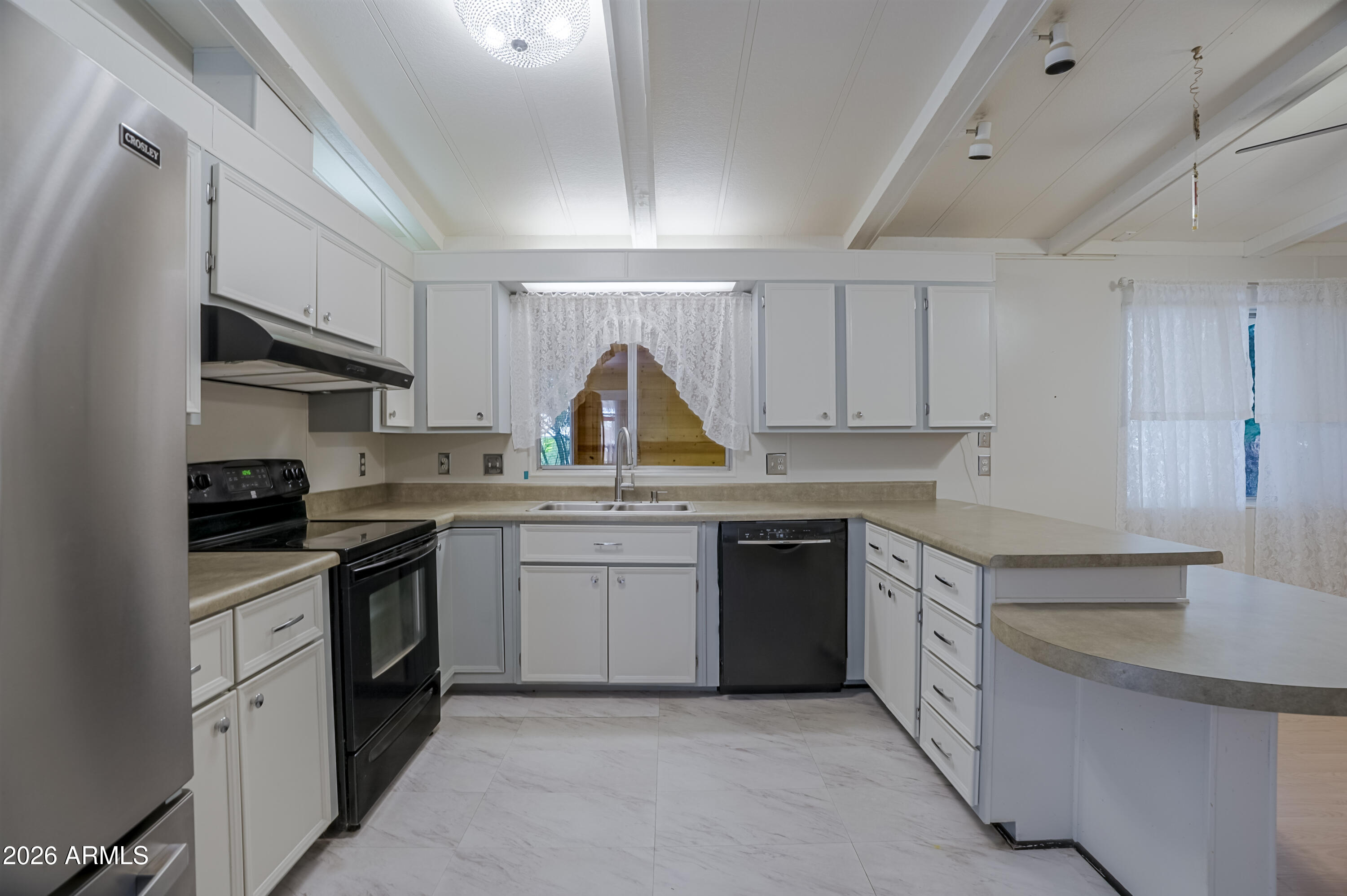 SUNRISE TERRACE - Residential
