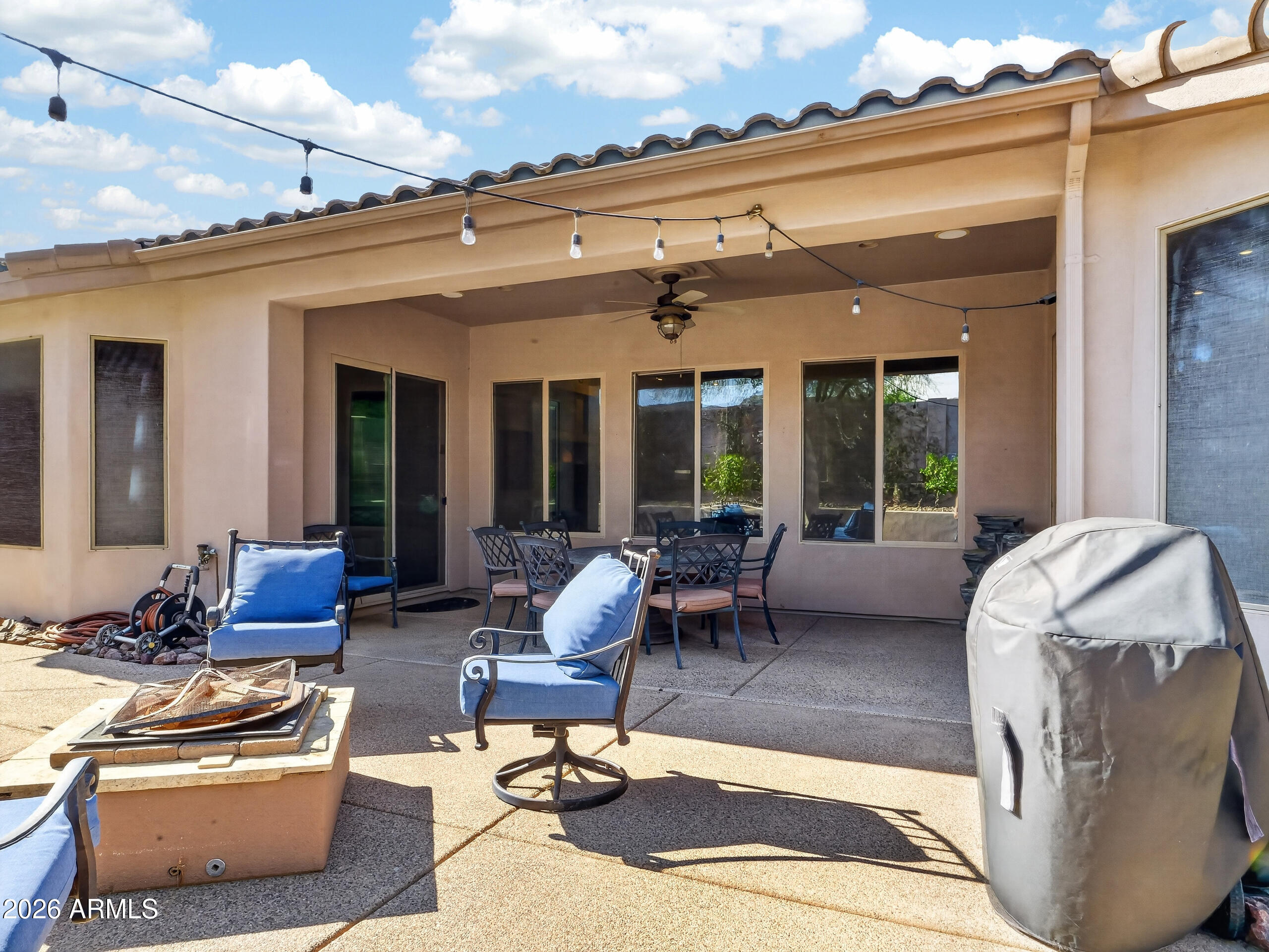 HIGHLINE RANCH - Residential