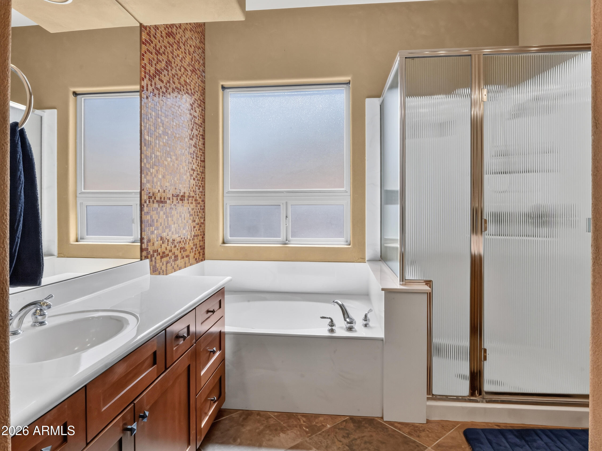 HIGHLINE RANCH - Residential