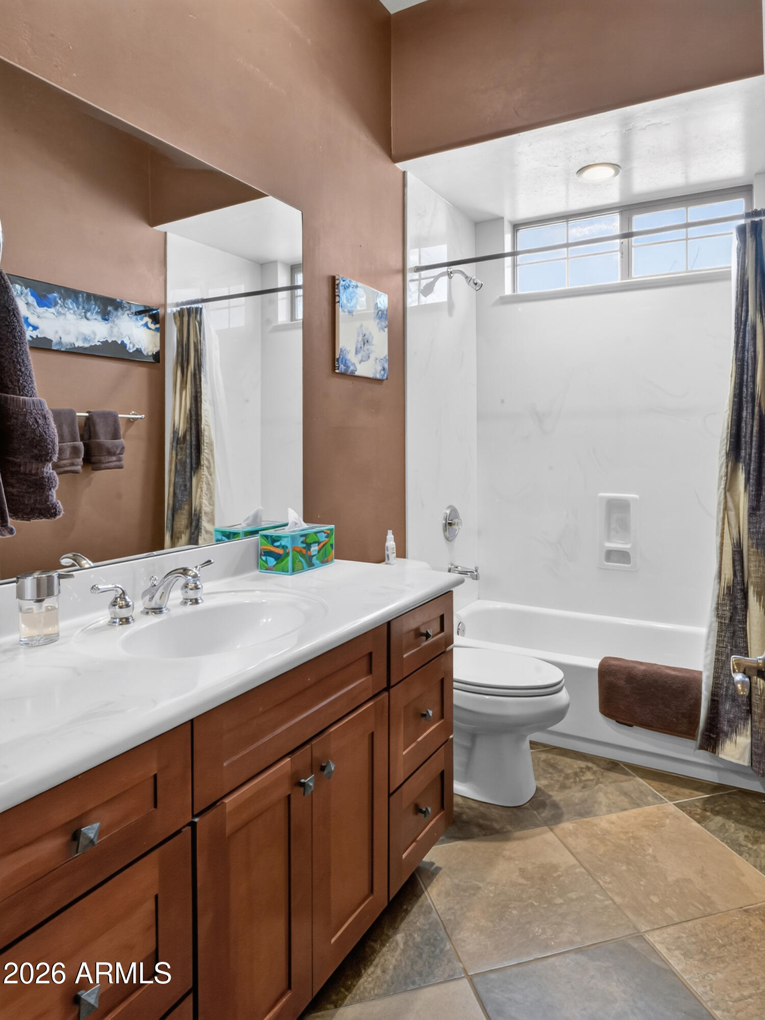 HIGHLINE RANCH - Residential